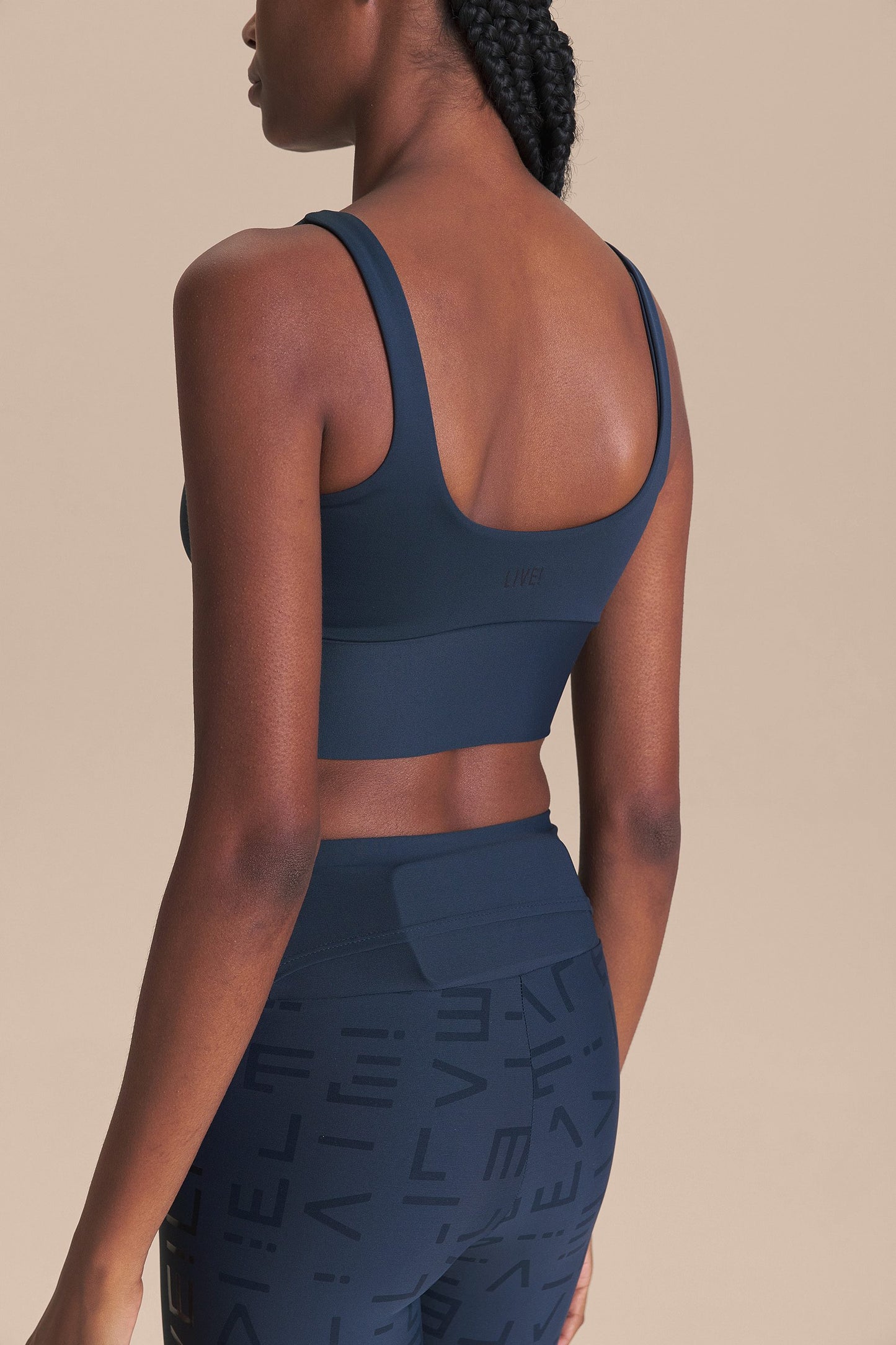 LIVE! Icon Short