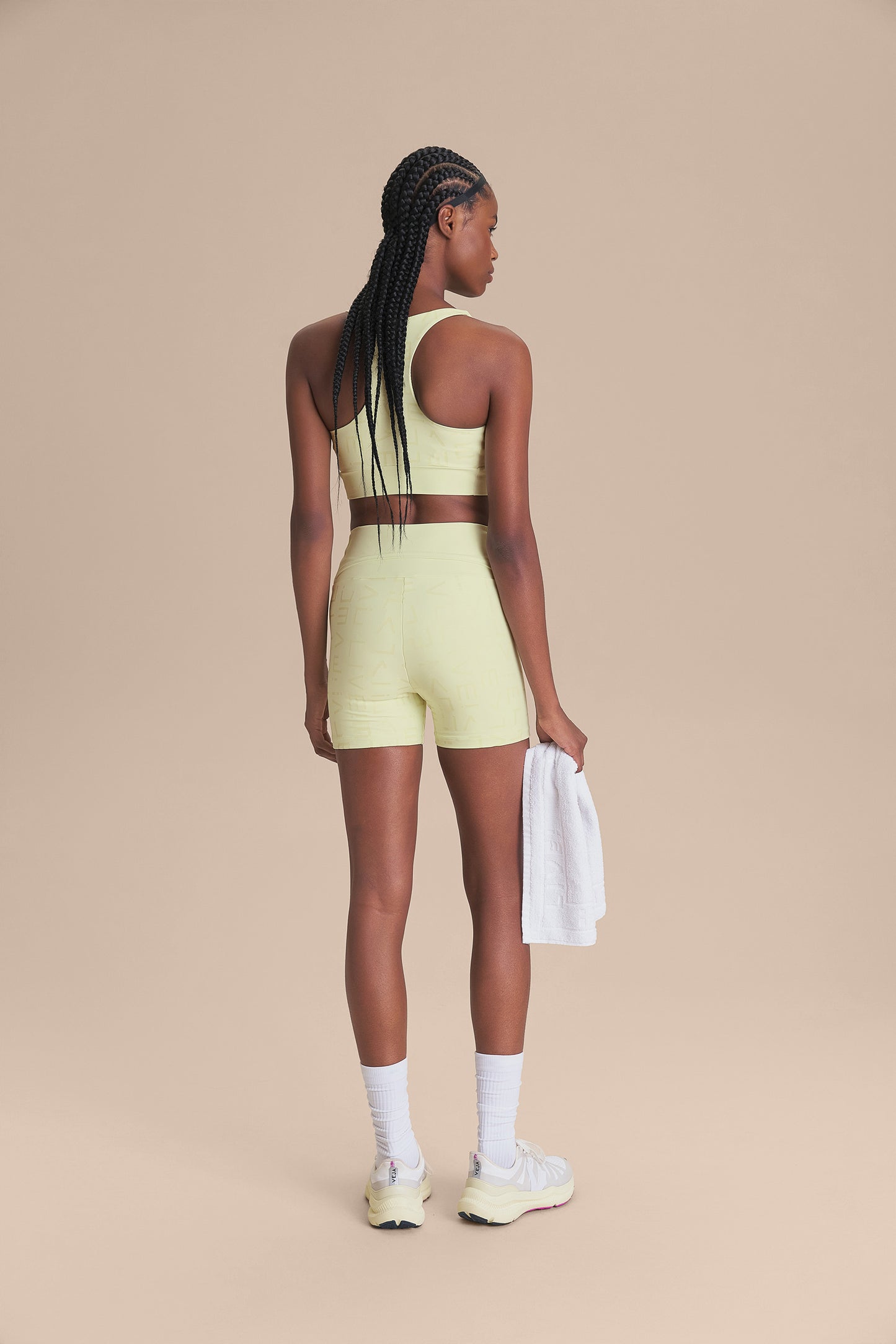 LIVE! Icon Fit Short