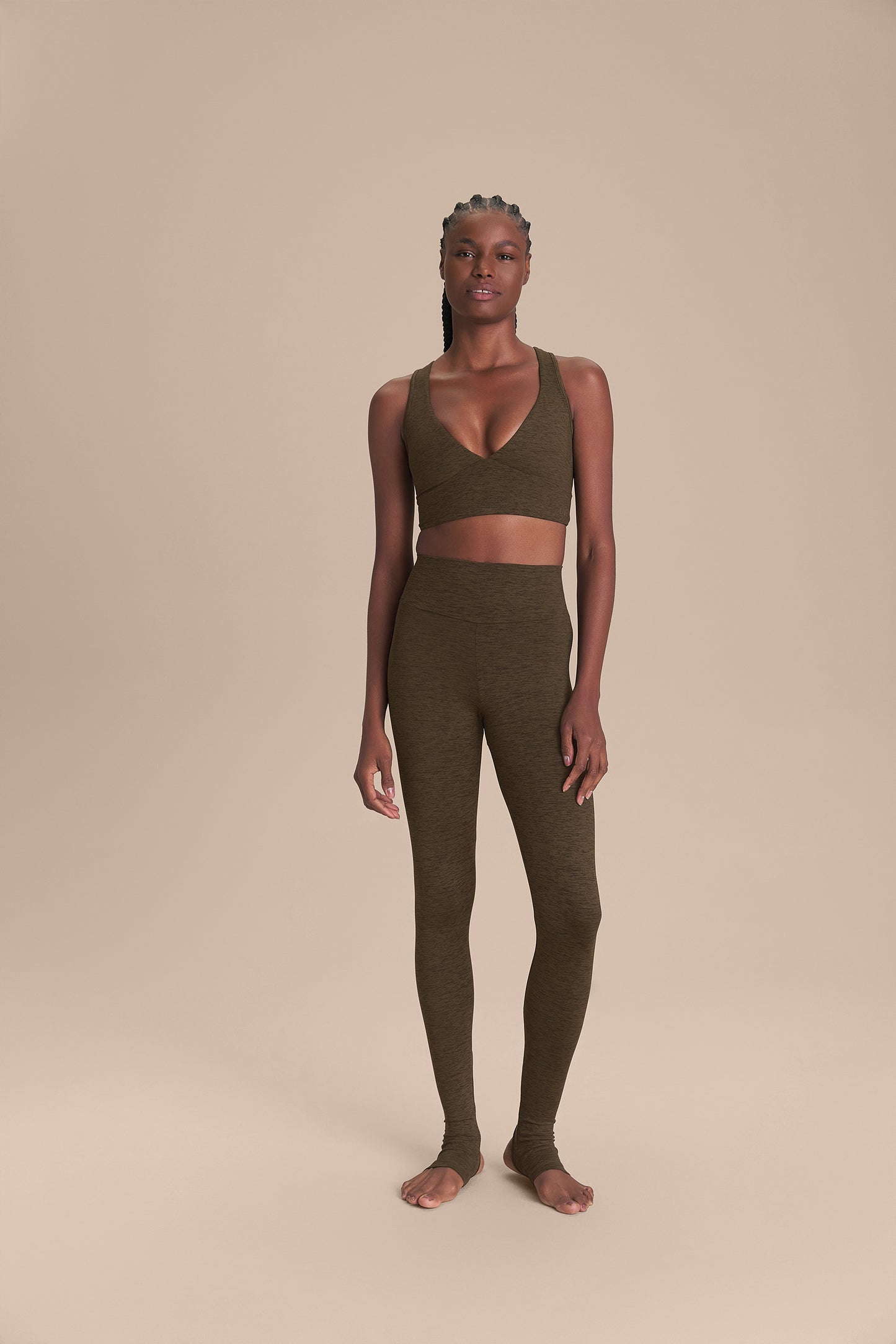 Groove Seam V Bra