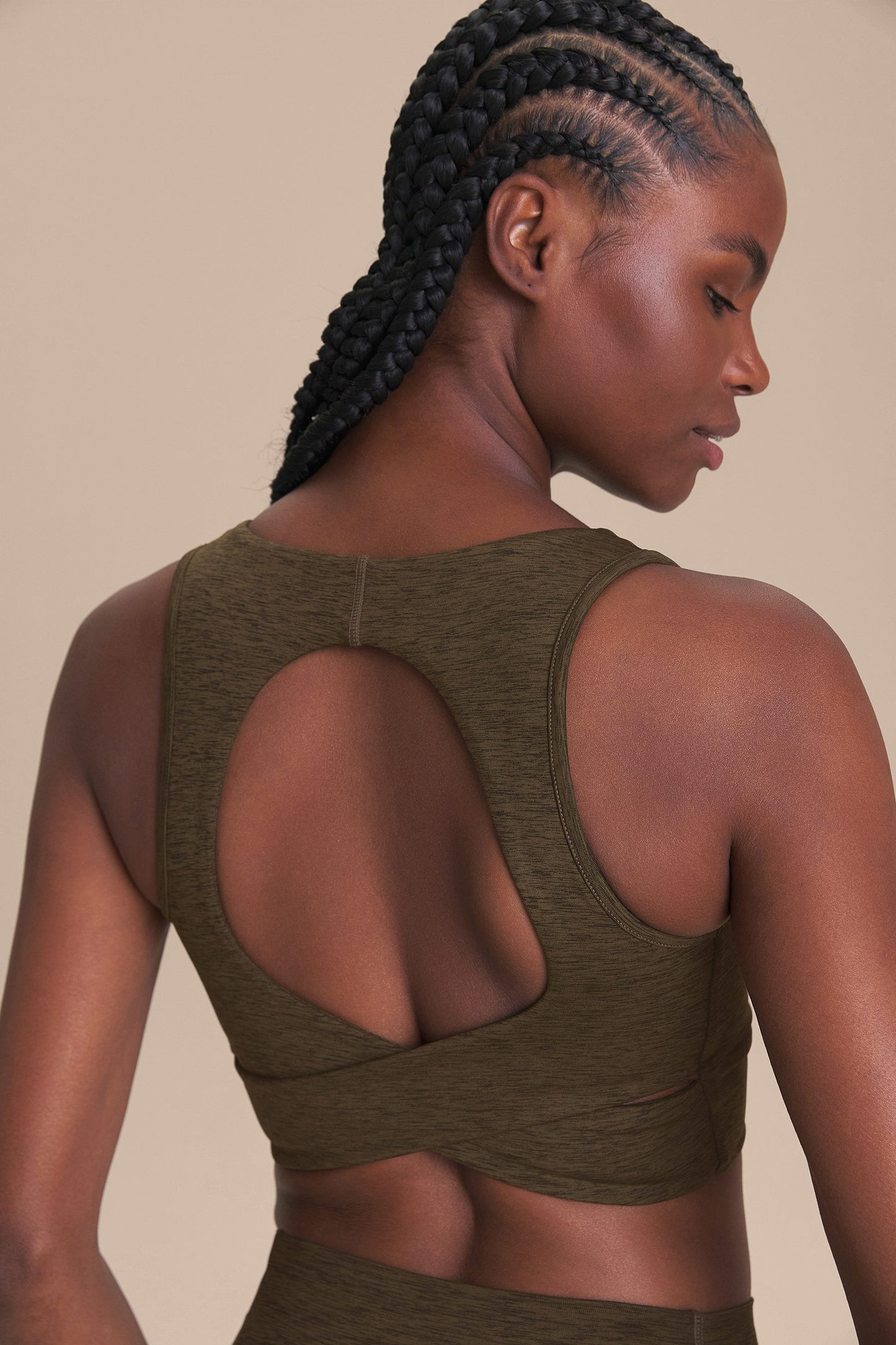 Groove Seam V Bra