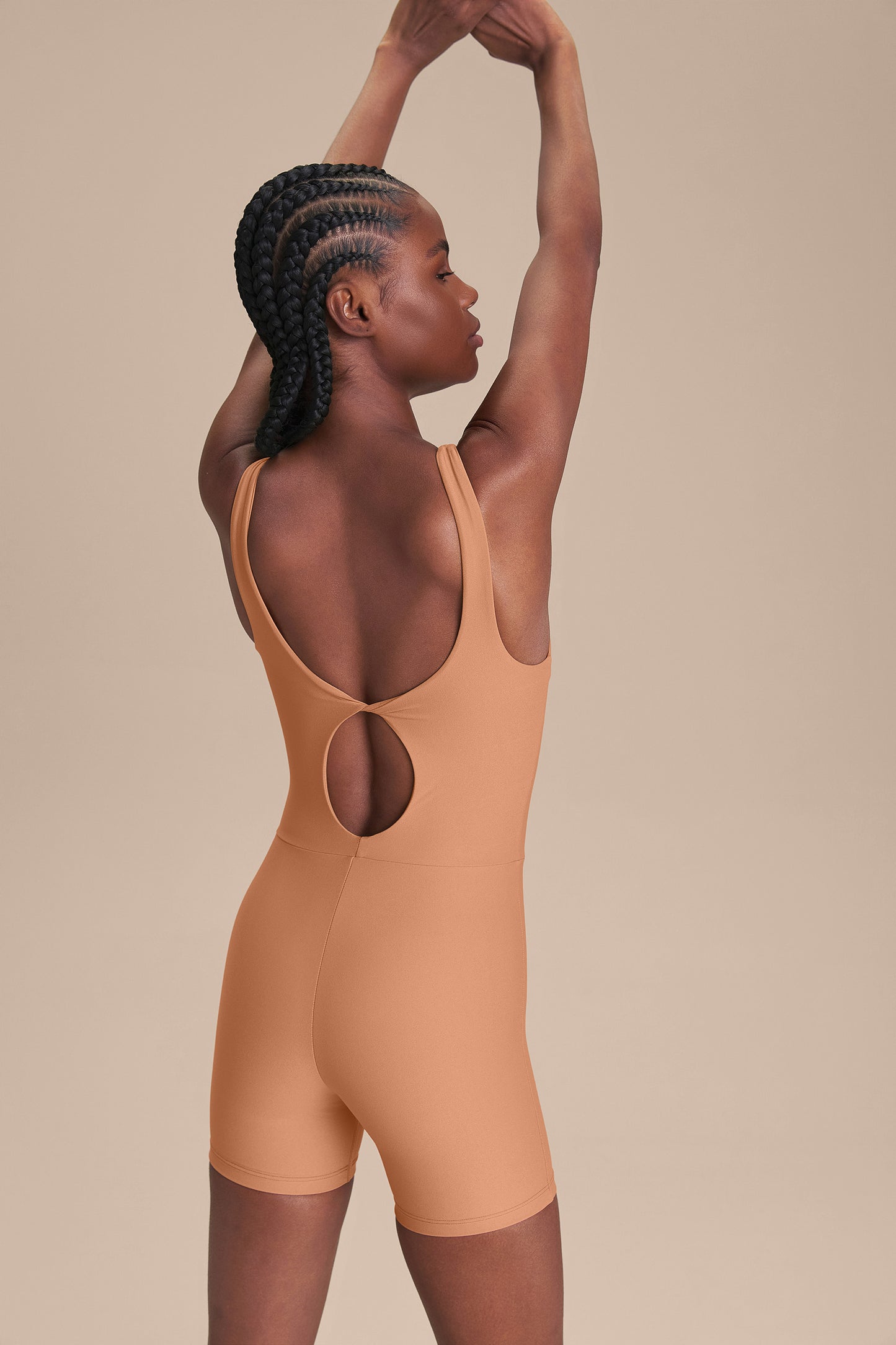 Softness Twist Short Bodysuit
