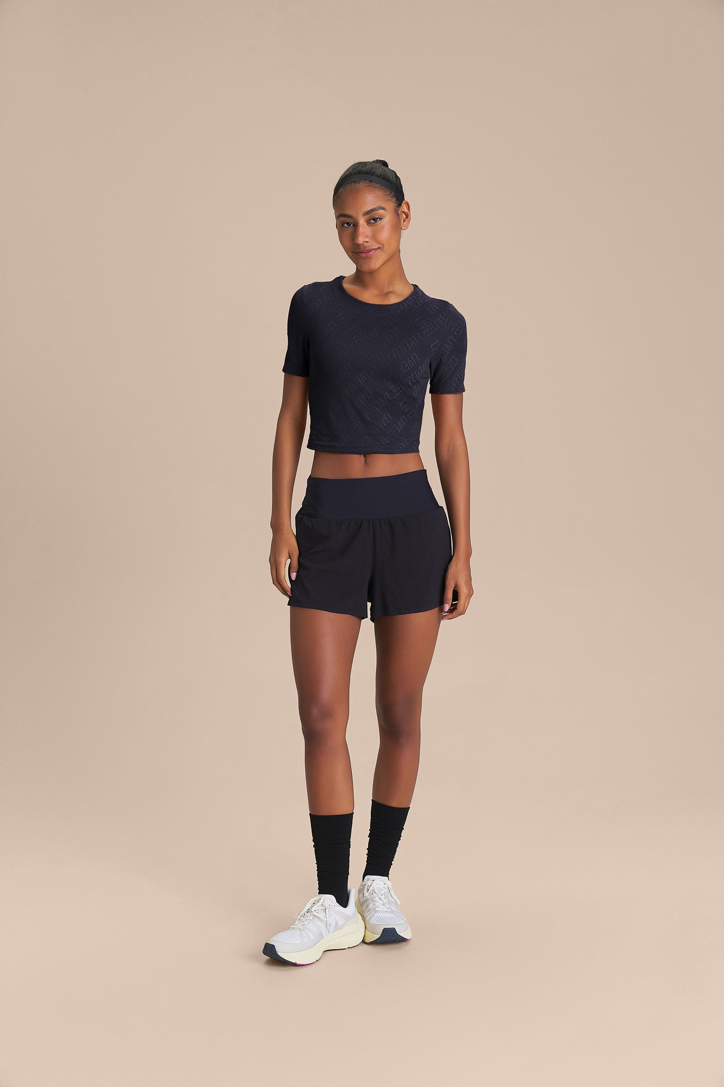LIVE! Mesh Jacquard Cropped Top