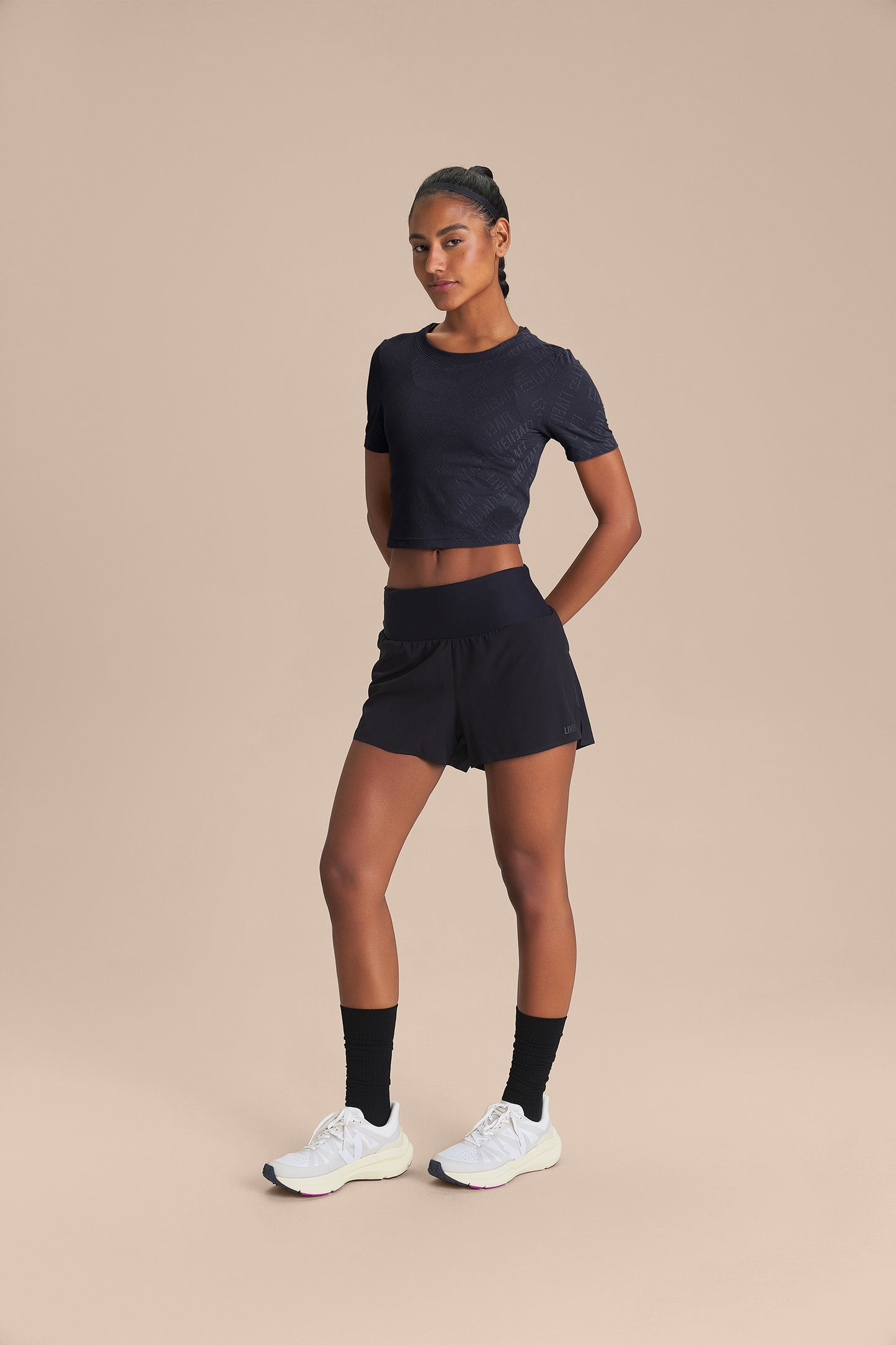 LIVE! Mesh Jacquard Cropped Top