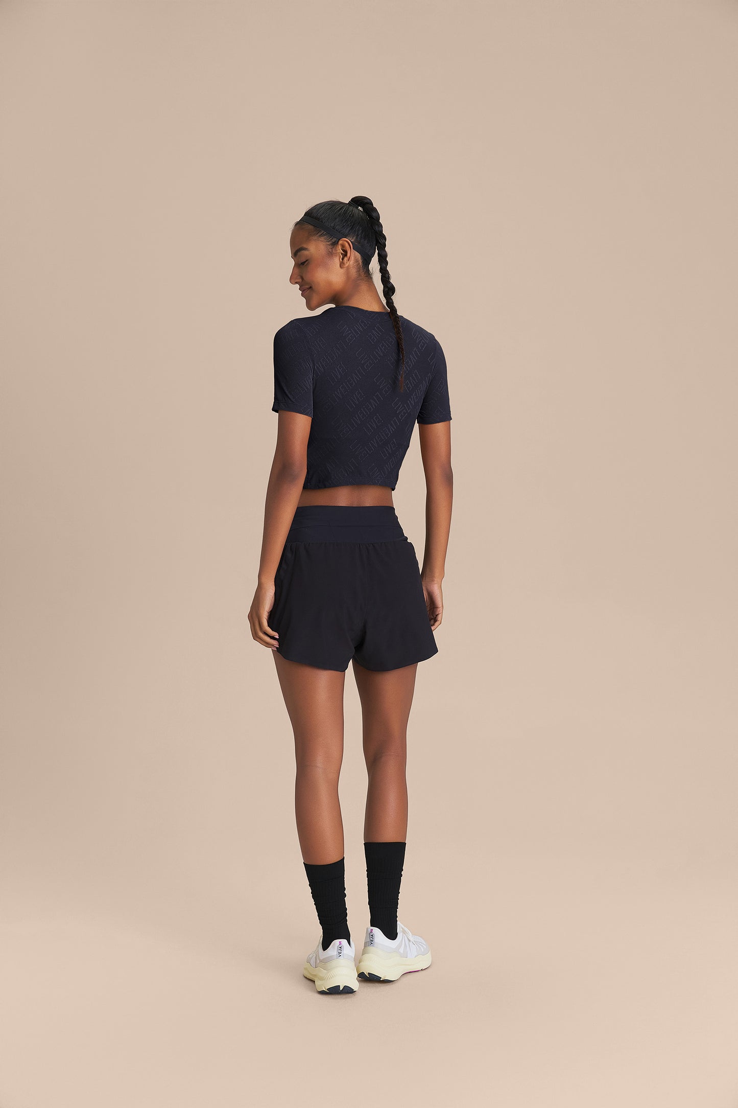 LIVE! Mesh Jacquard Cropped Top