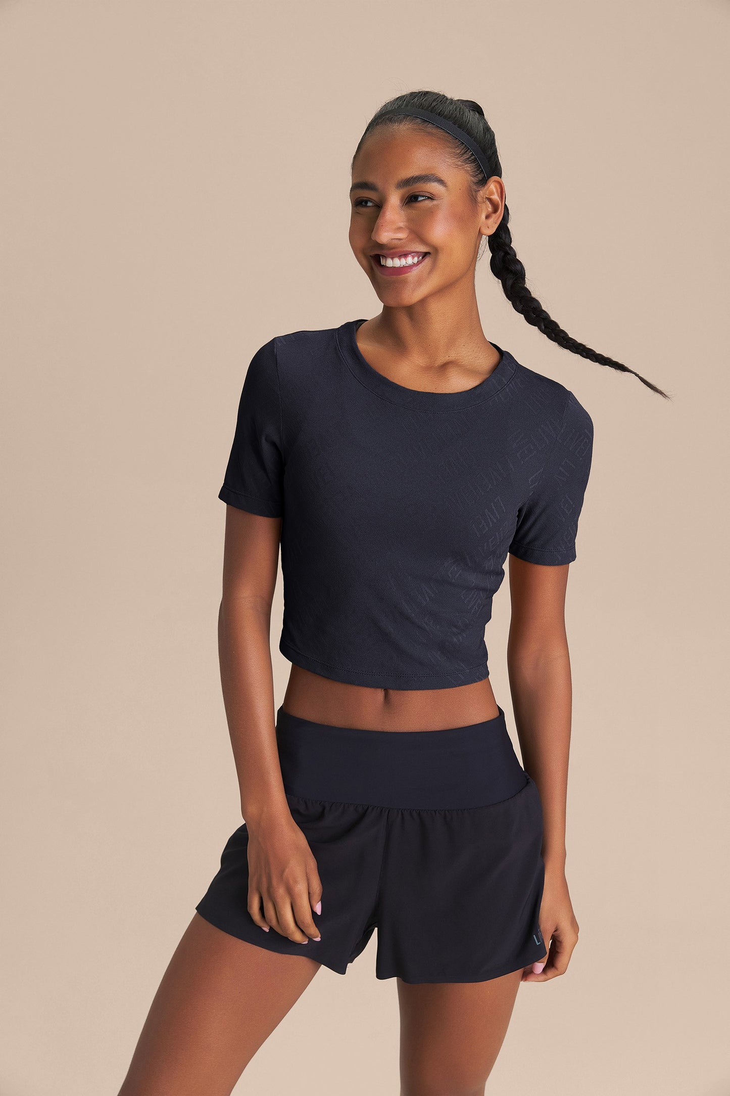 LIVE! Mesh Jacquard Cropped Top