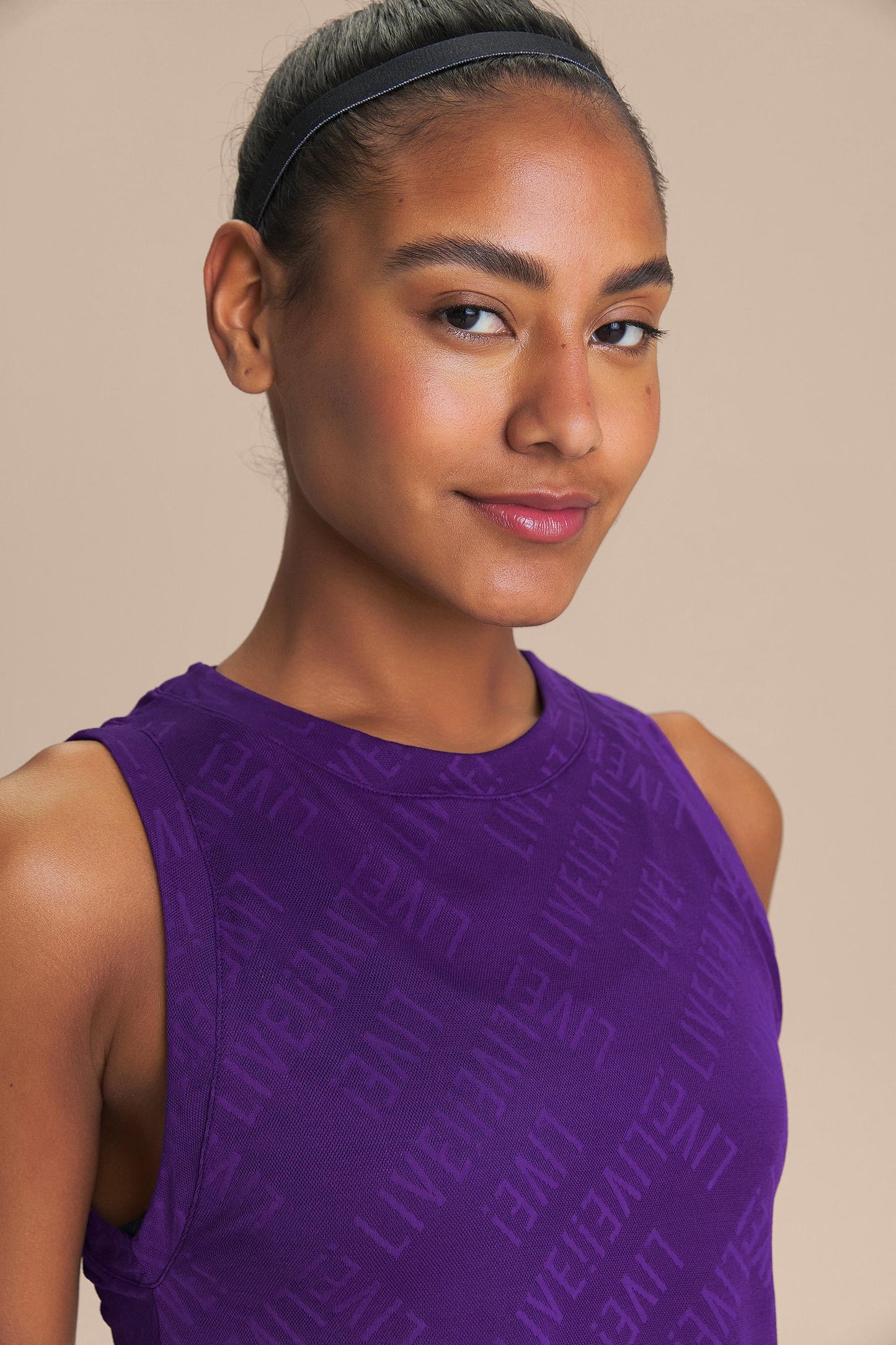 LIVE! Mesh Jacquard Cropped Tank