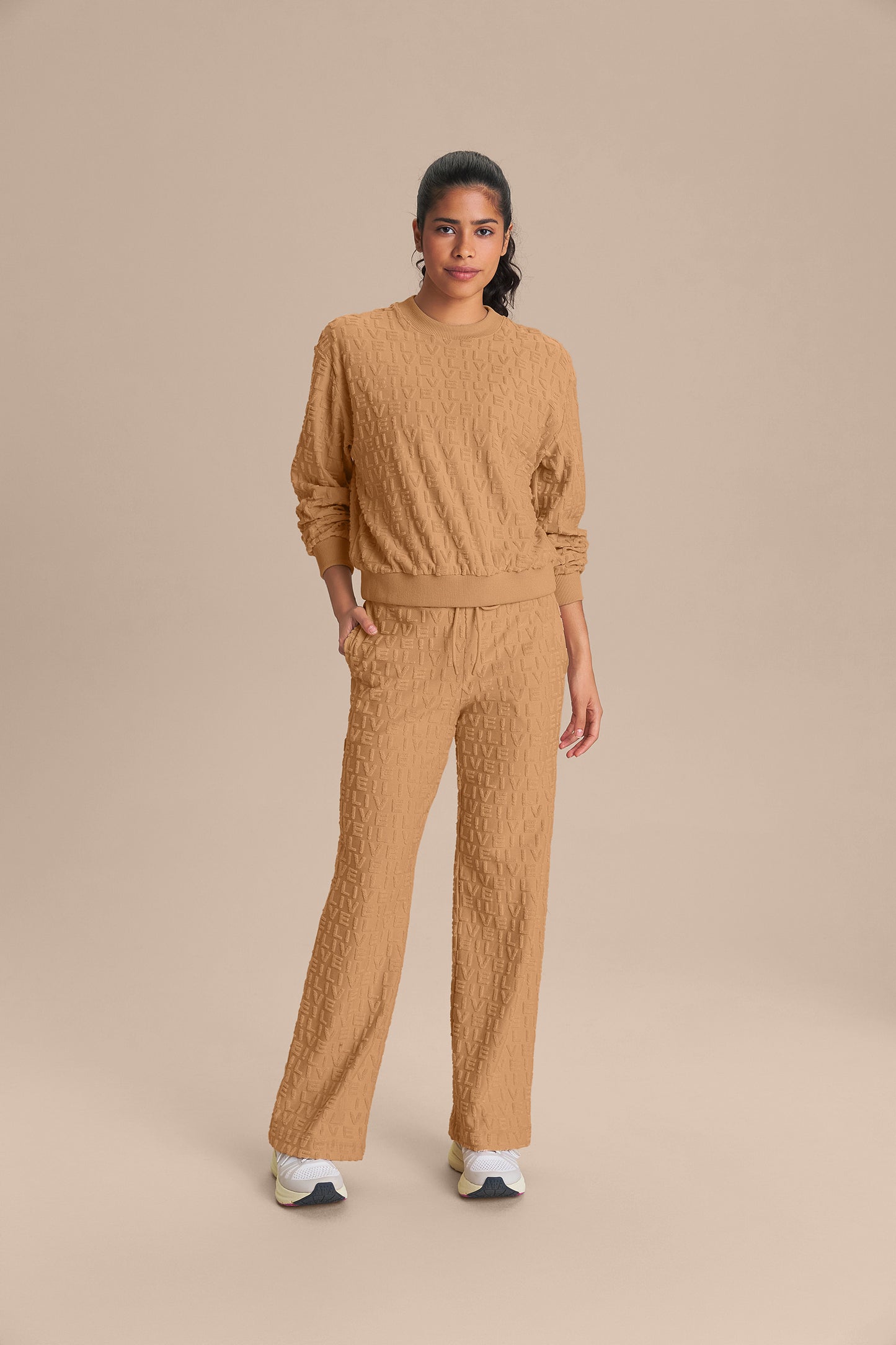 LIVE! Signature Jacquard Pullover