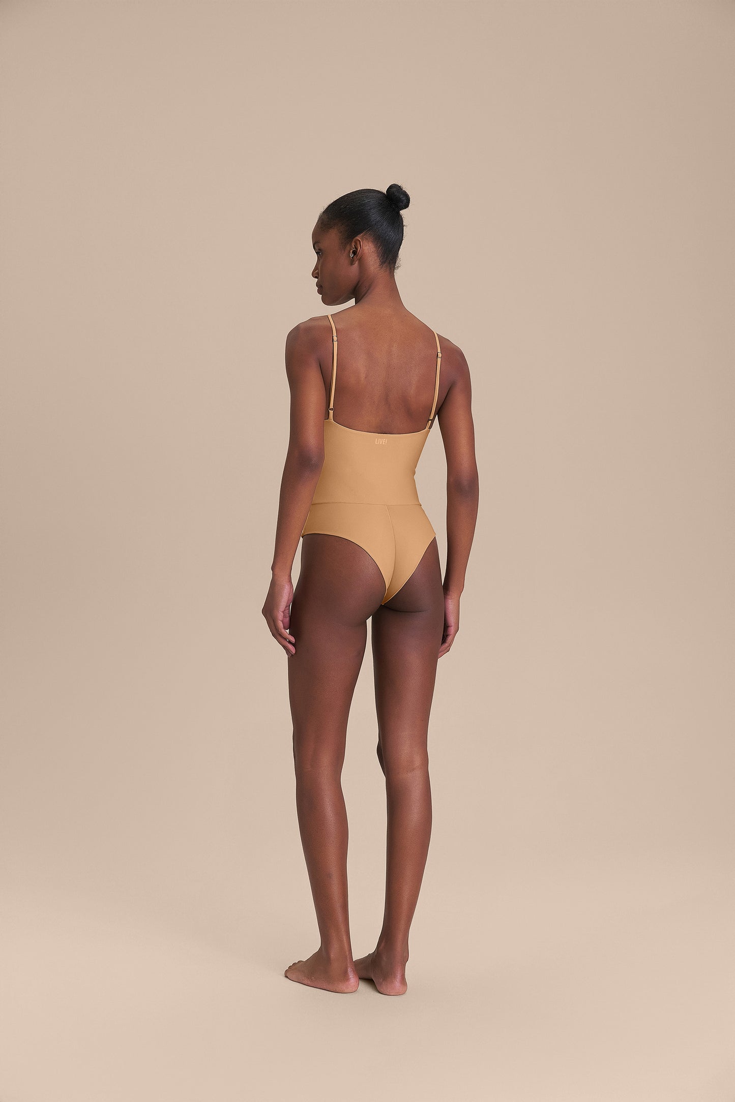 Sense® Adapt bodysuit