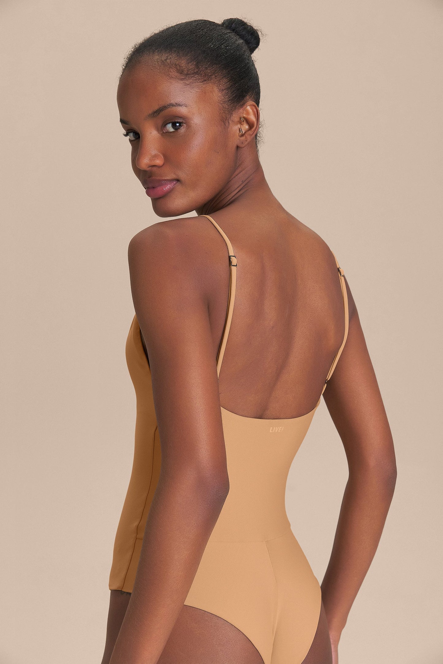 Sense® Adapt bodysuit
