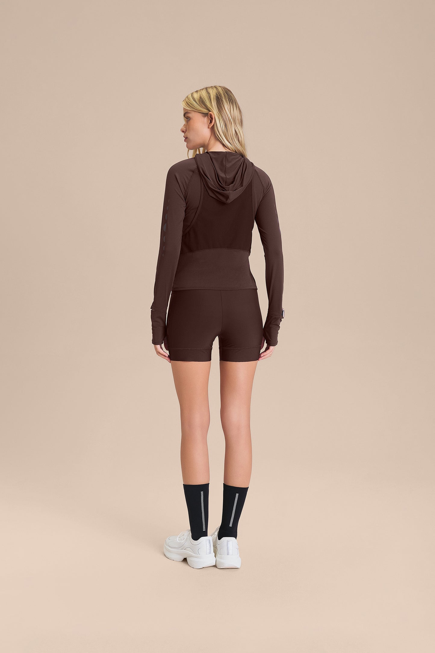 Air Move® Race Hooded LS Top