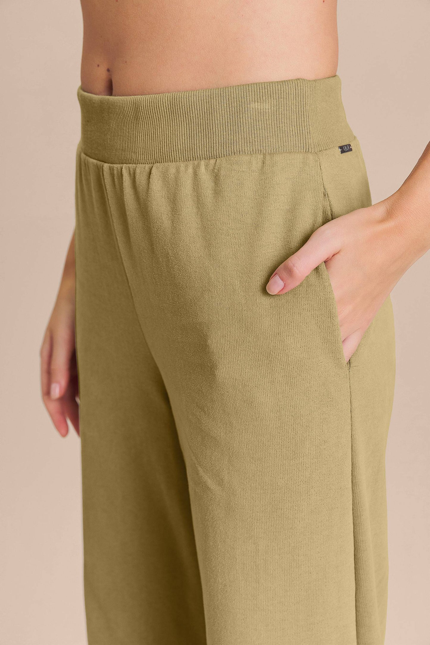 Knit Stone Straight Pants