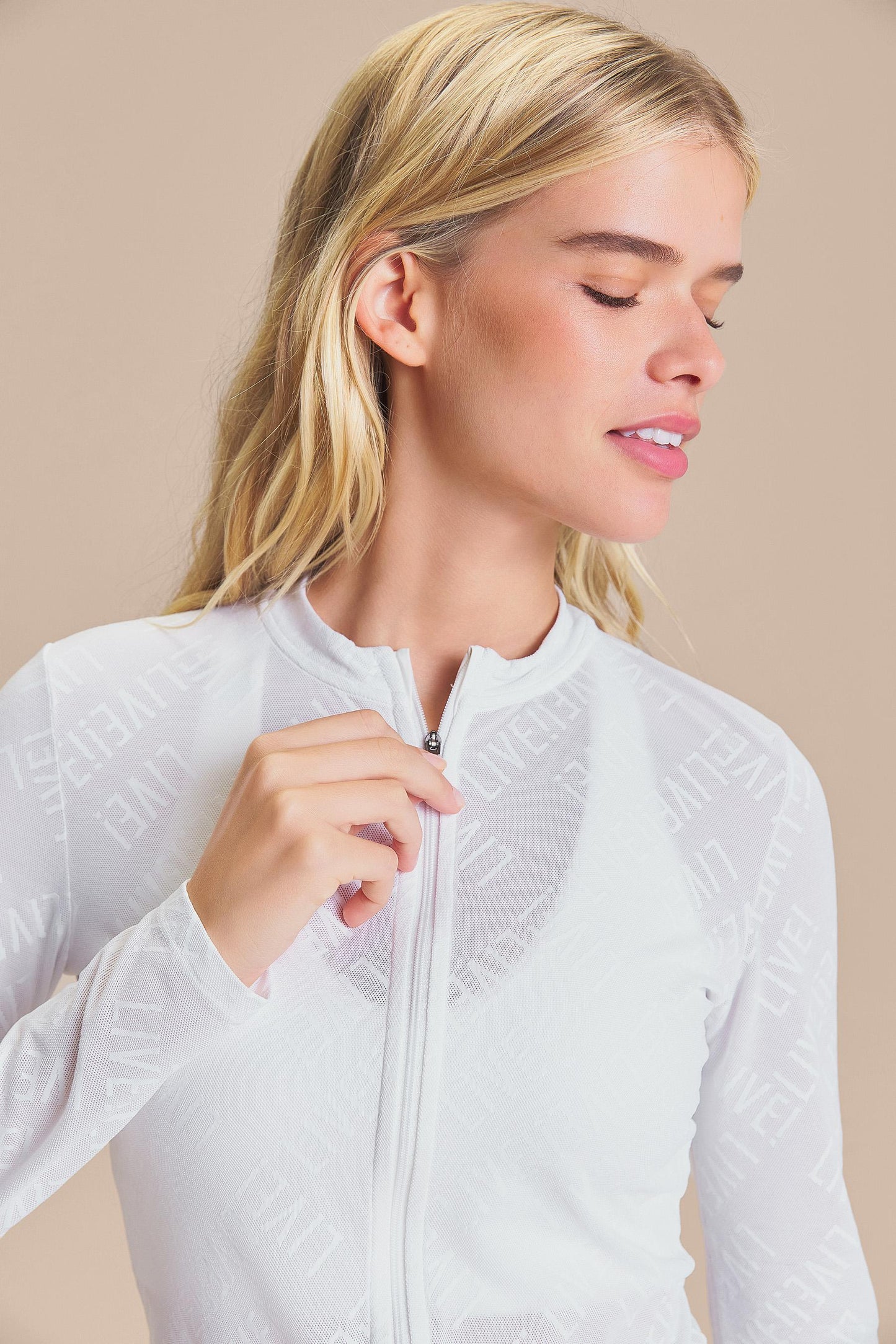 LIVE! Mesh Jacquard Jacket
