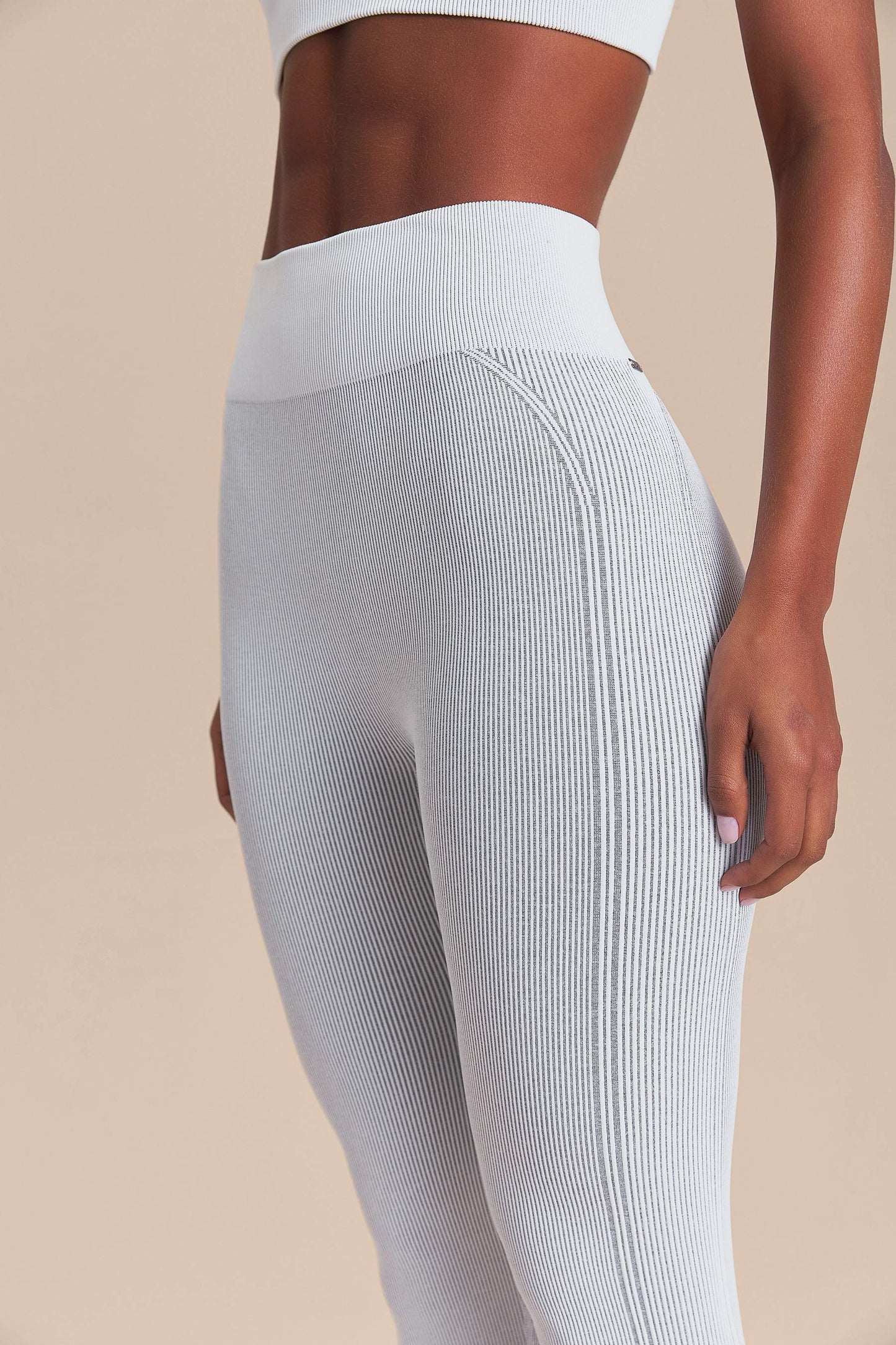 Seamless Mesh Full-Length Legging