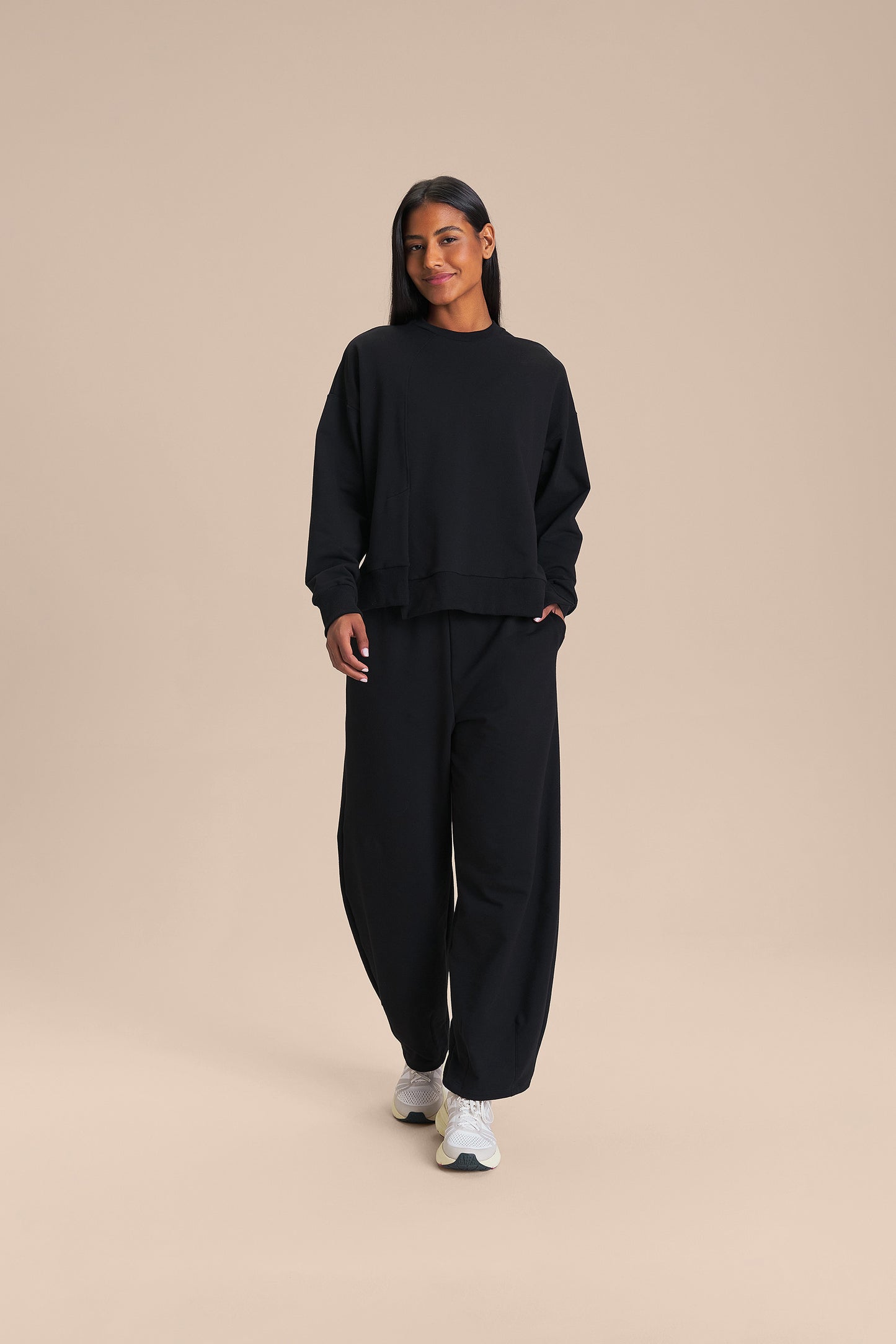 Jog Split Pullover