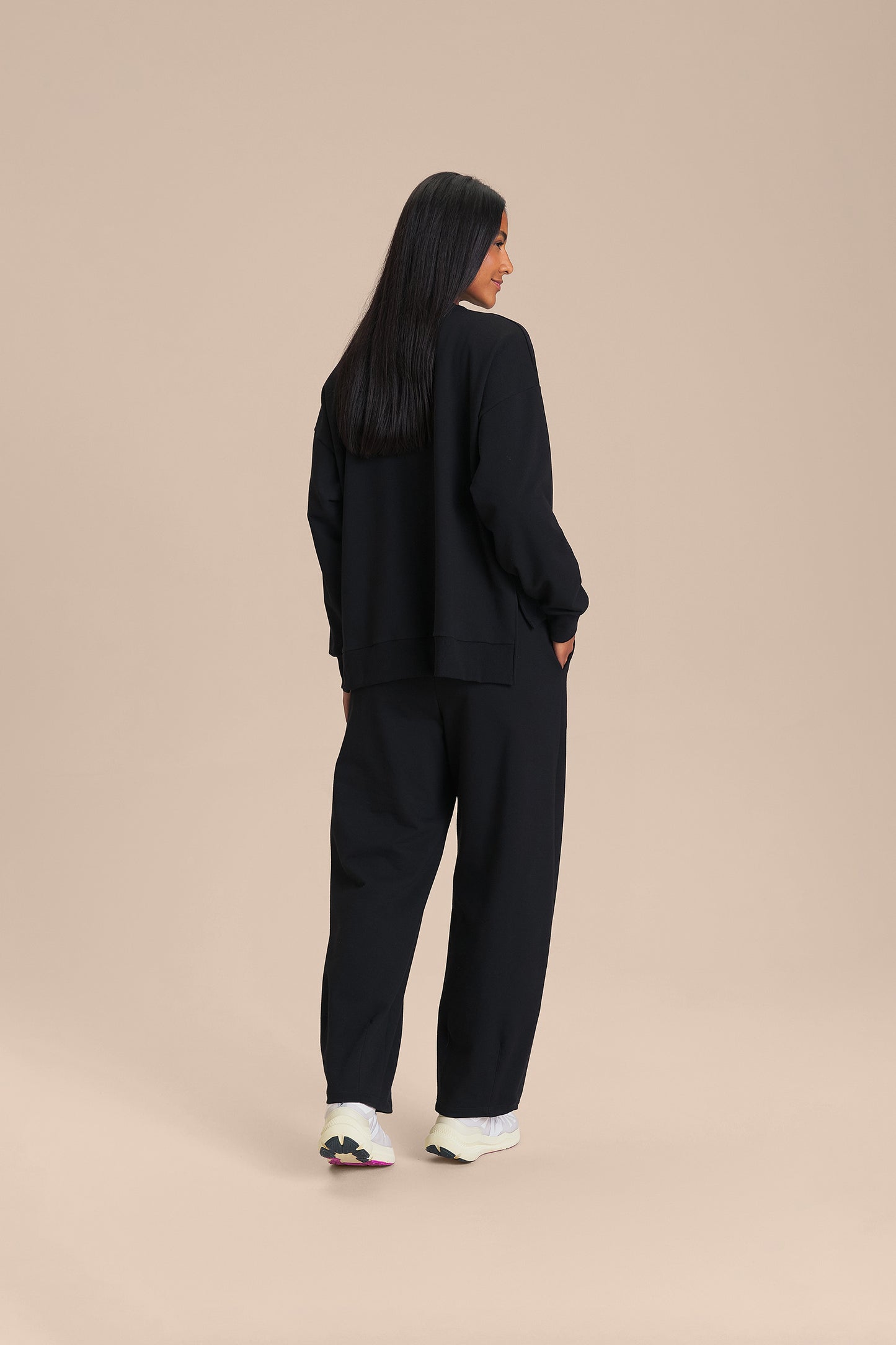 Jog Split Pullover
