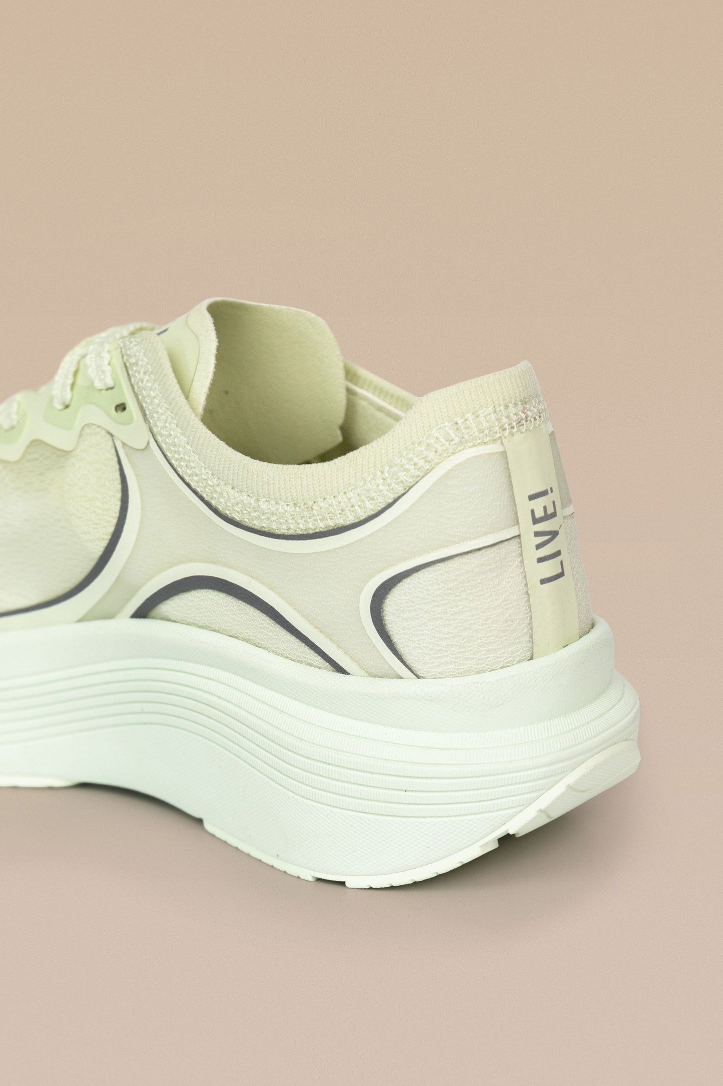 LIVE! LOOP Running Shoes