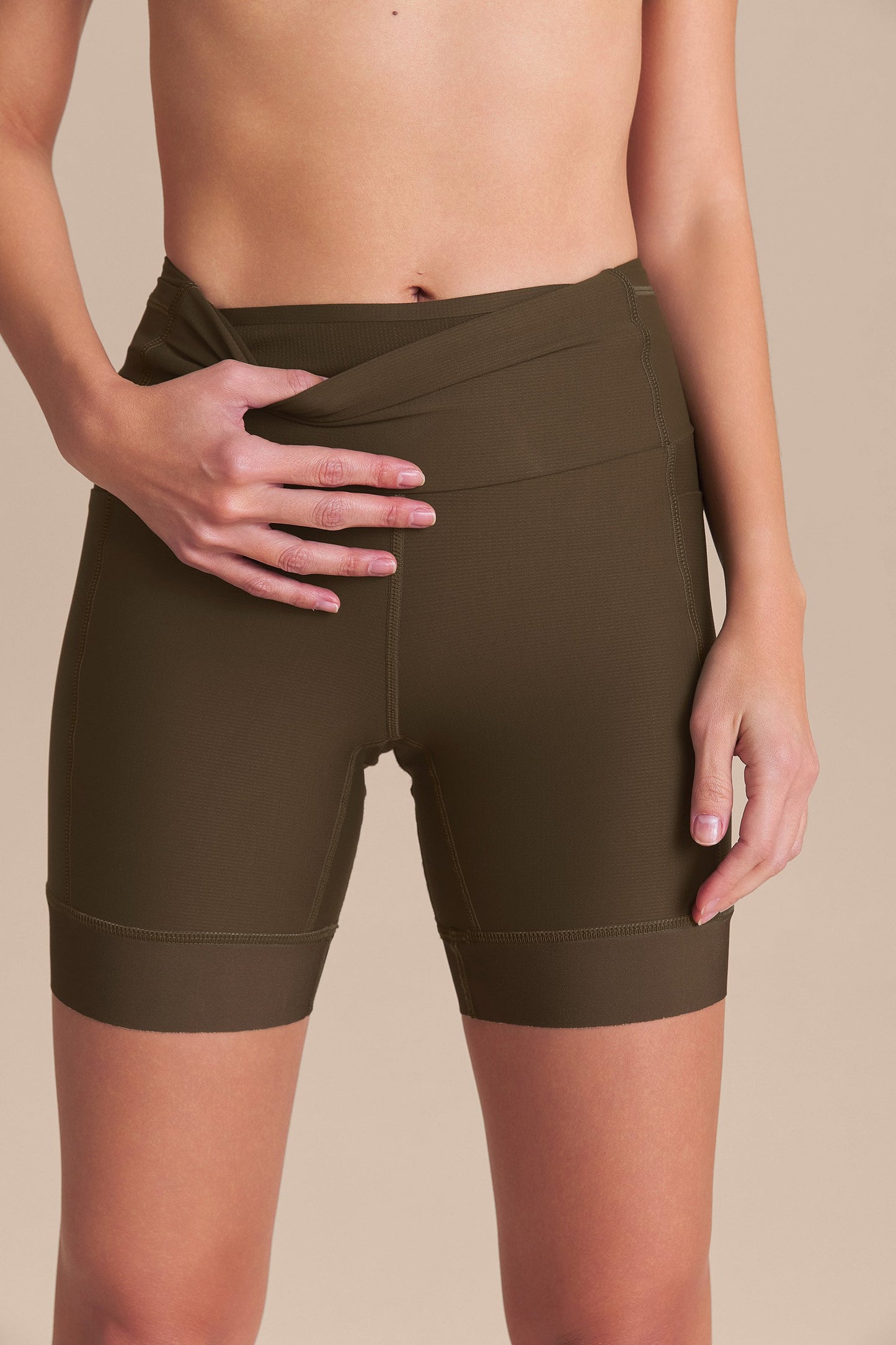 Six Pockets Speed Shorts