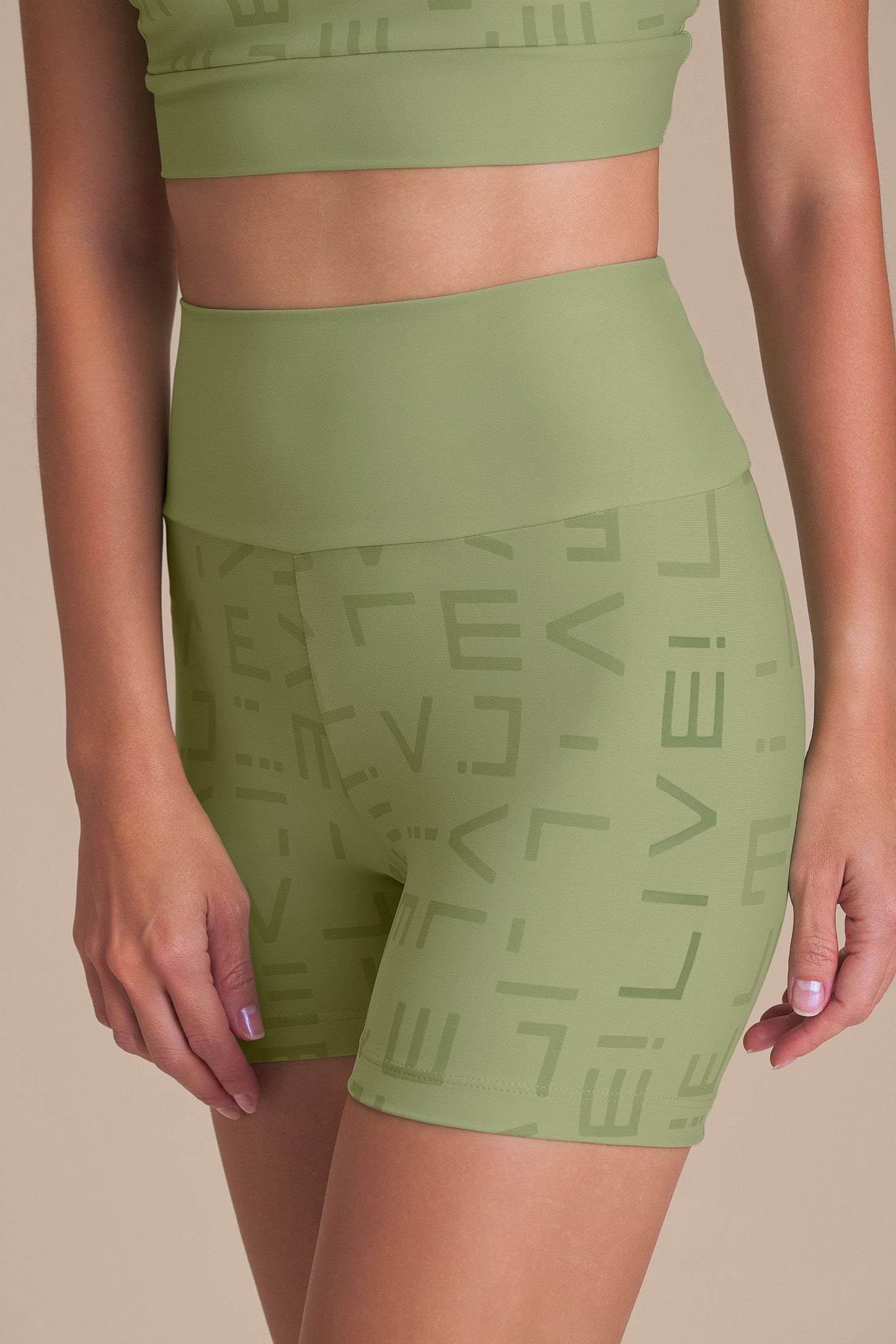 LIVE! Icon Fit Short
