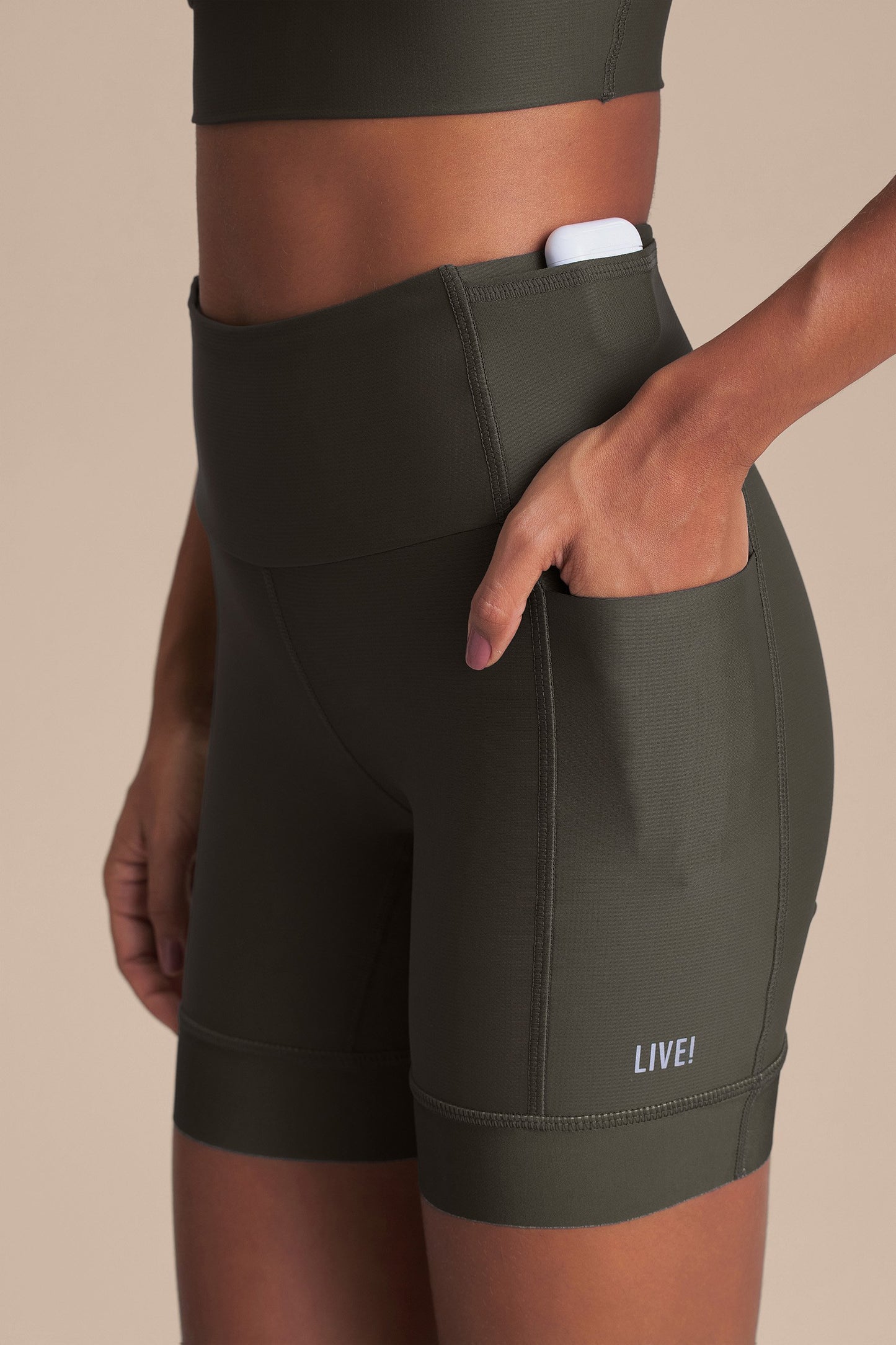 Six Pockets Speed Shorts
