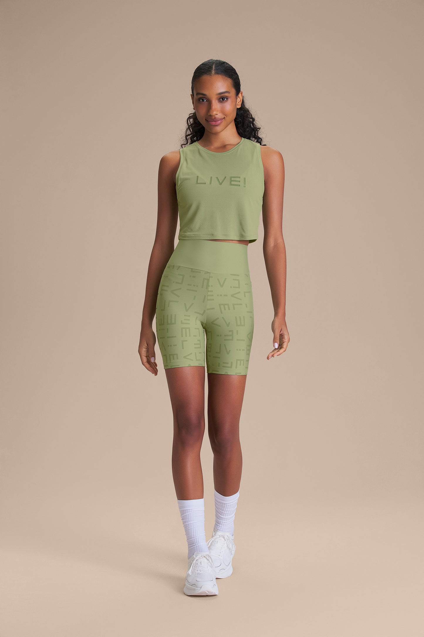 LIVE! Icon Short