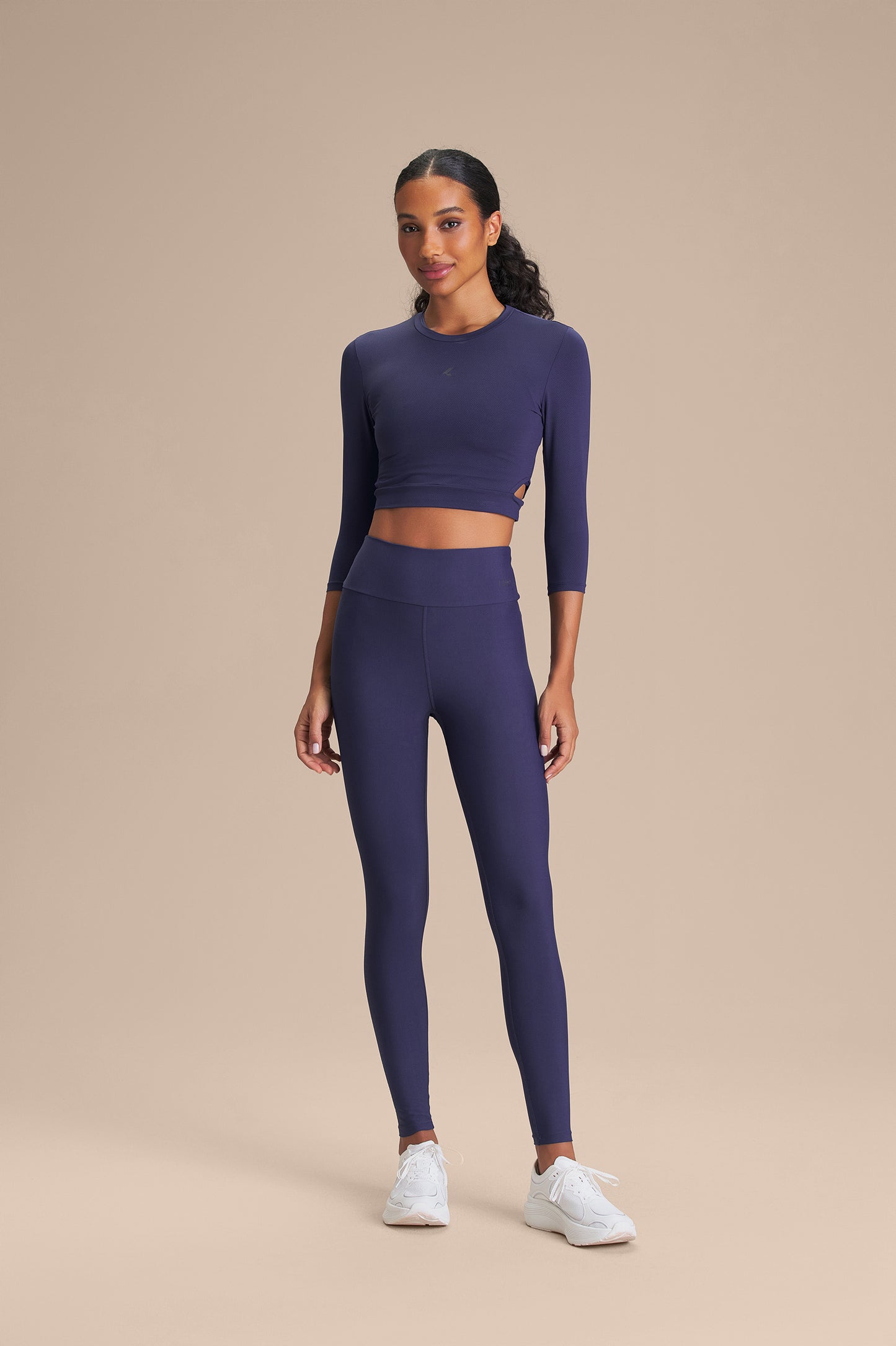 Action Skin Arc Cropped Top