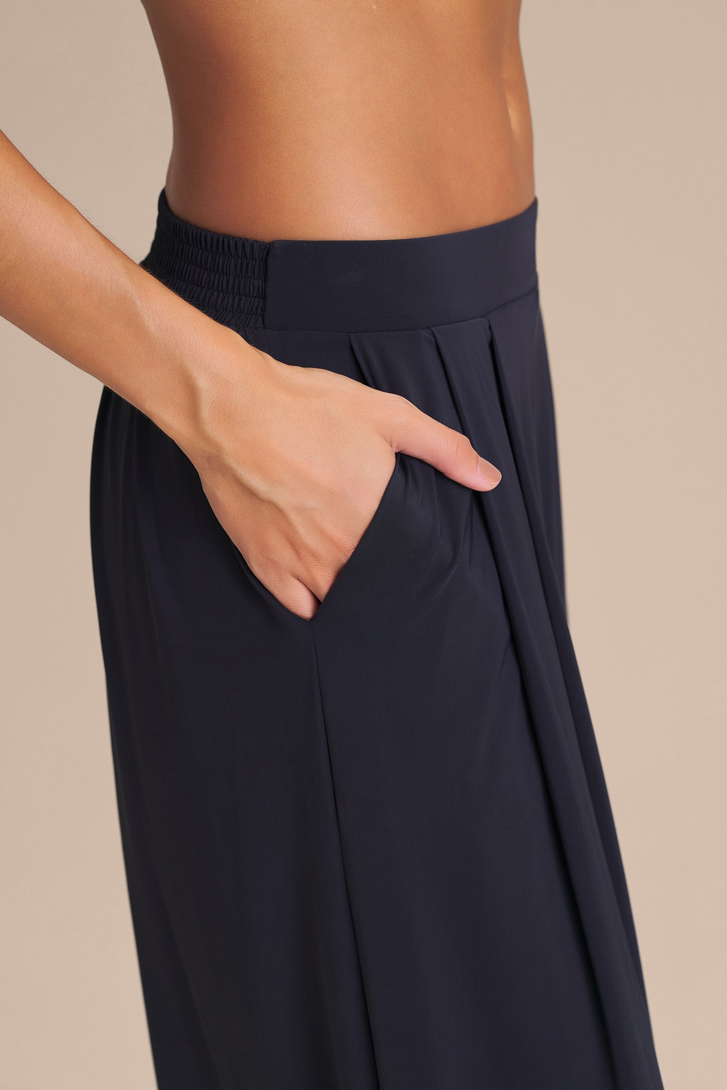 Wide-Leg Pant