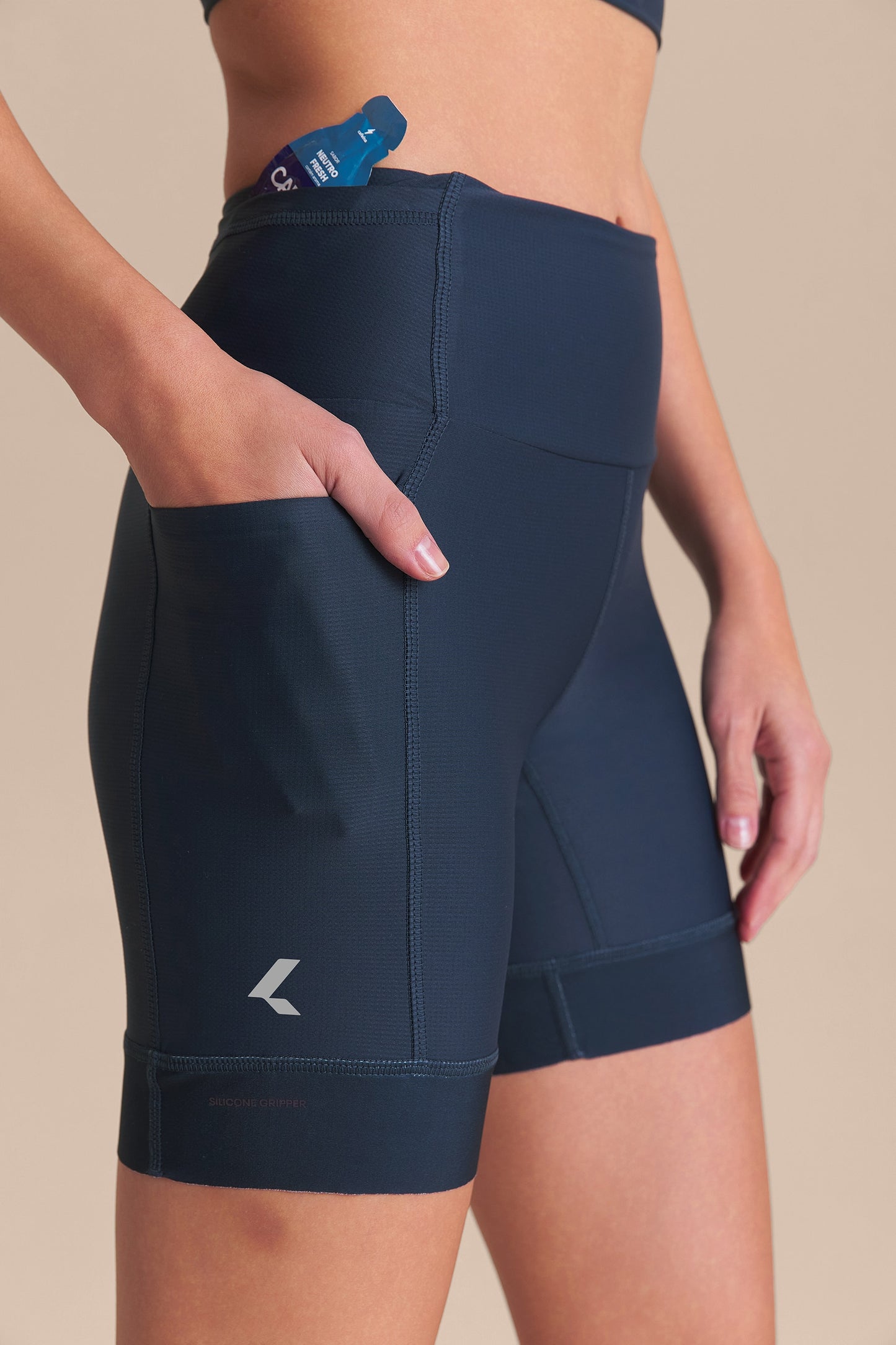 Six Pockets Speed Shorts