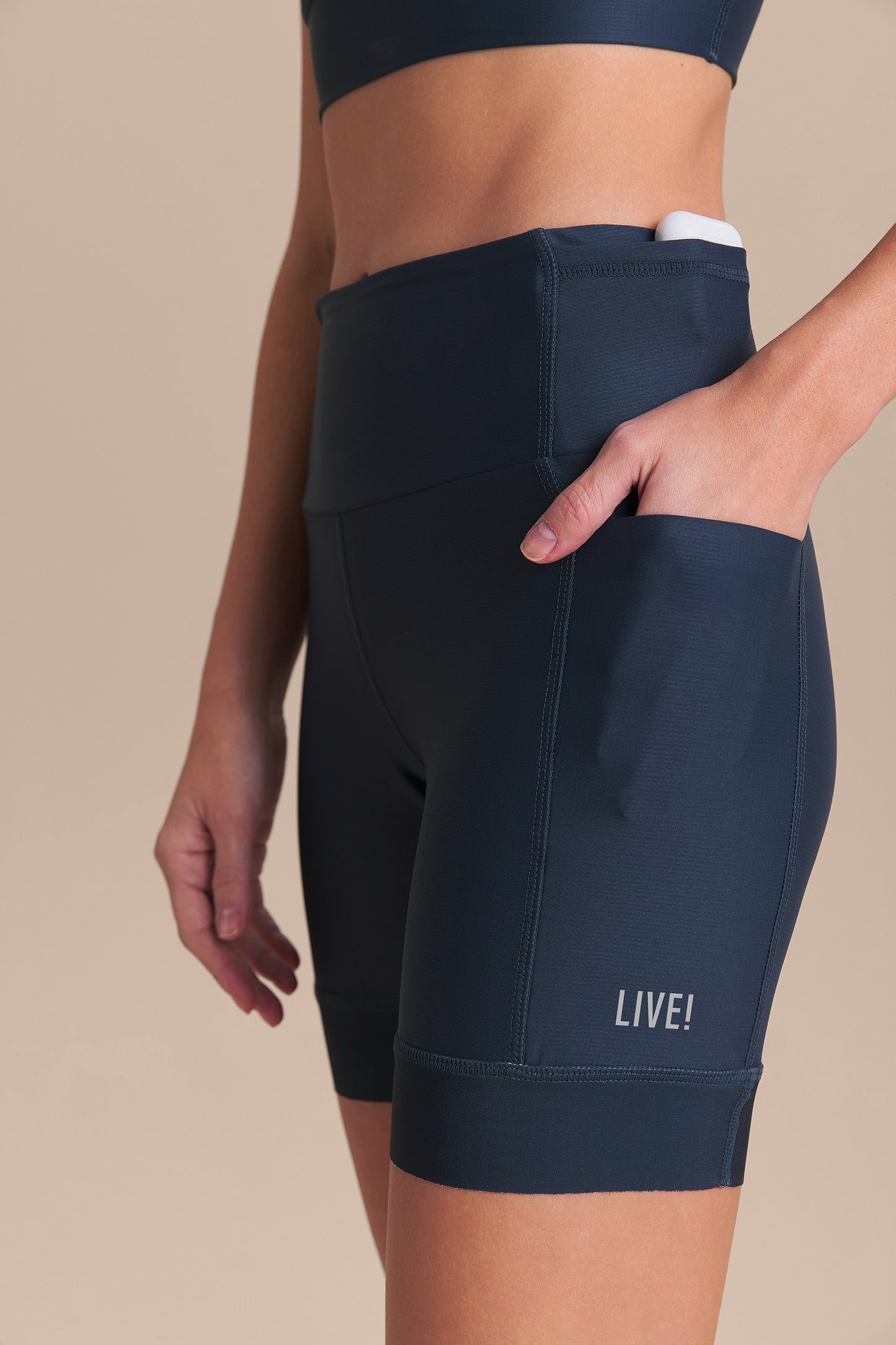 Six Pockets Speed Shorts