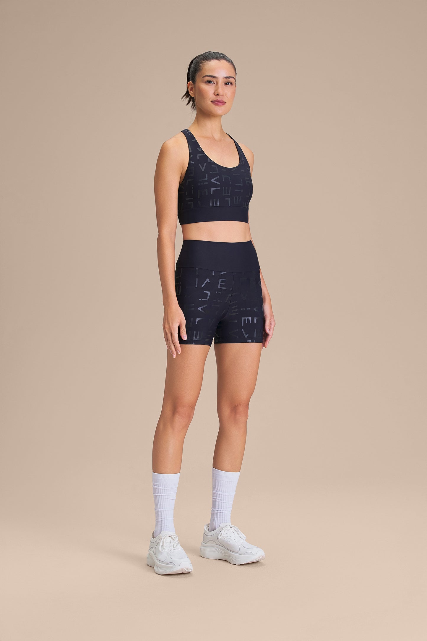LIVE! Icon Fit Short
