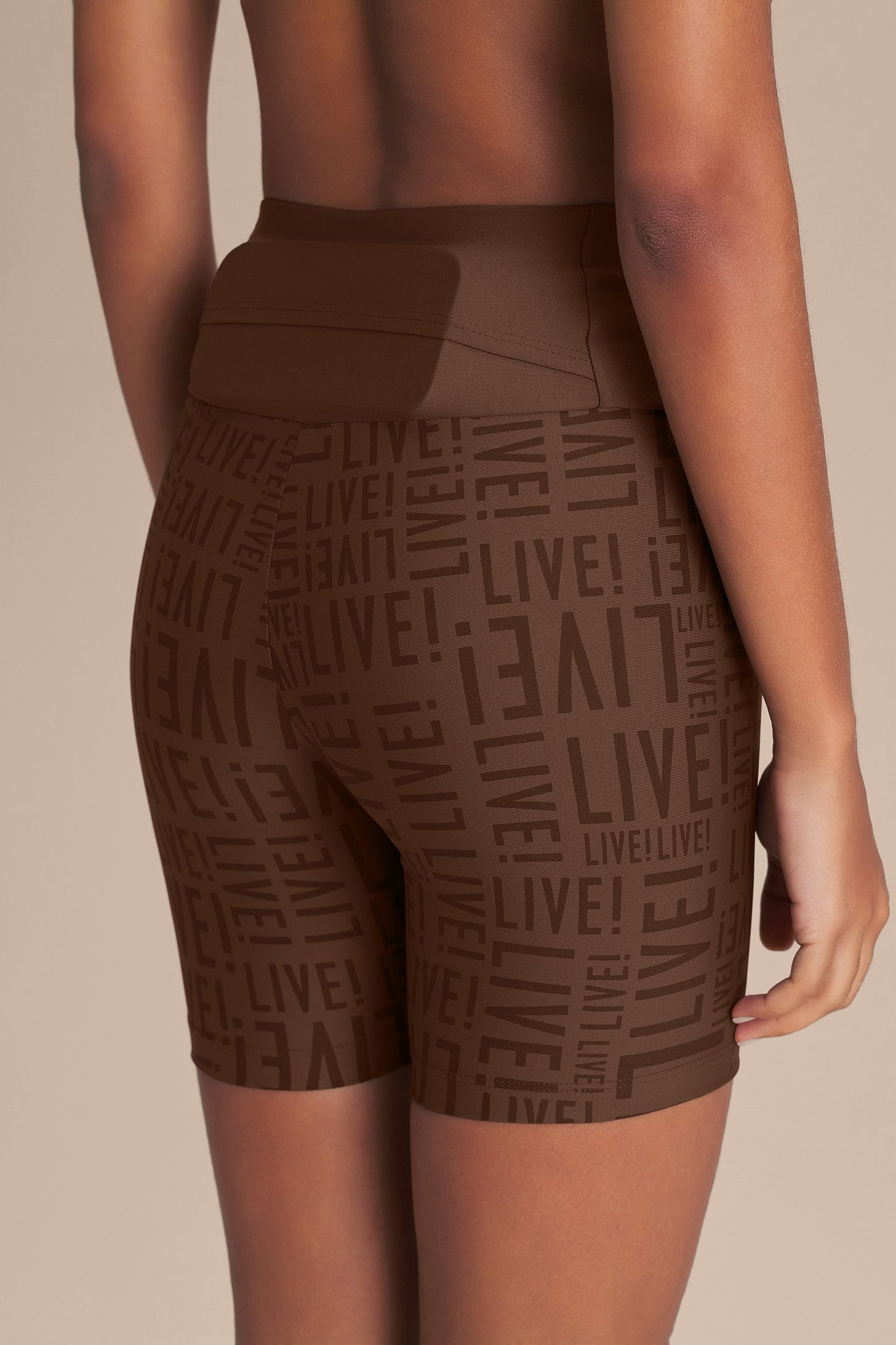 LIVE! Short
