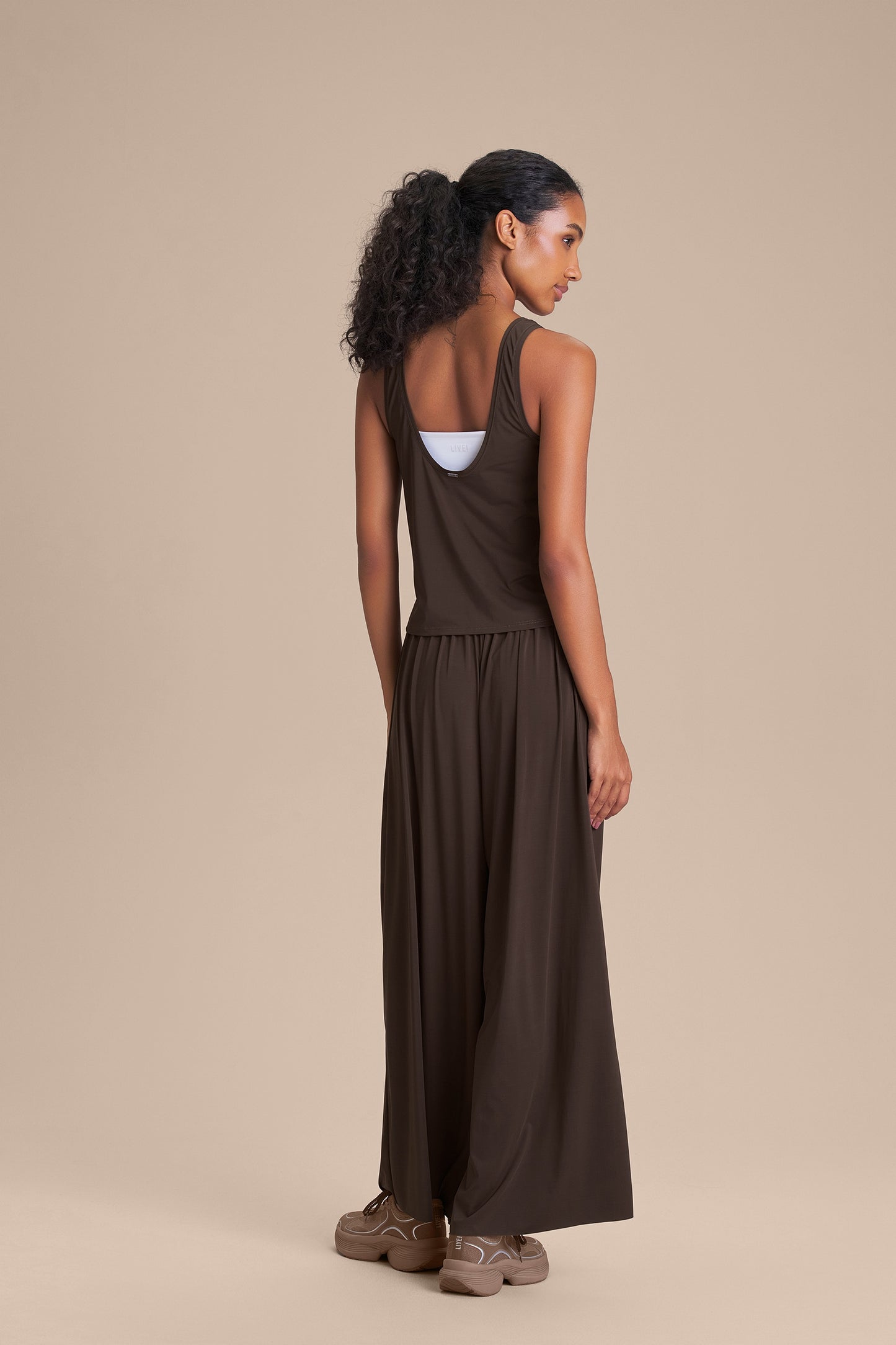 Wide-Leg Pant