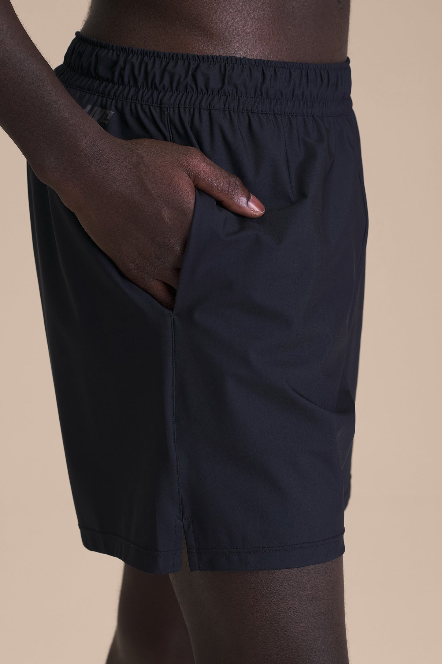 Men's Train Short 6''