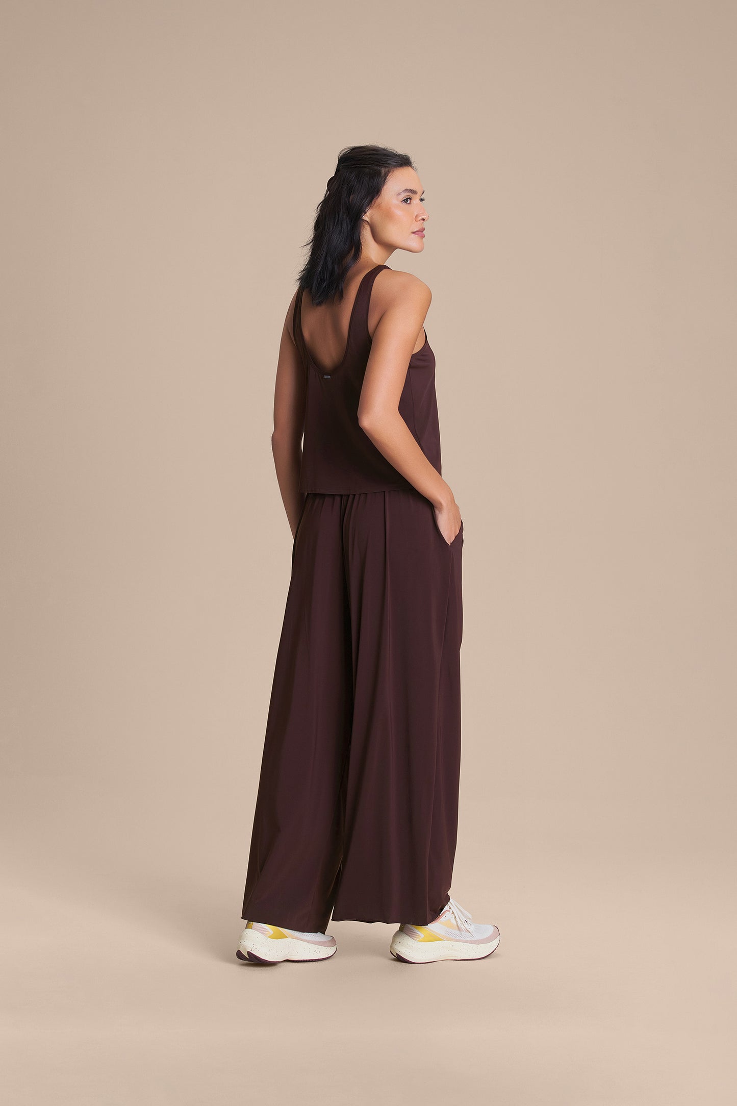 Wide-Leg Pant