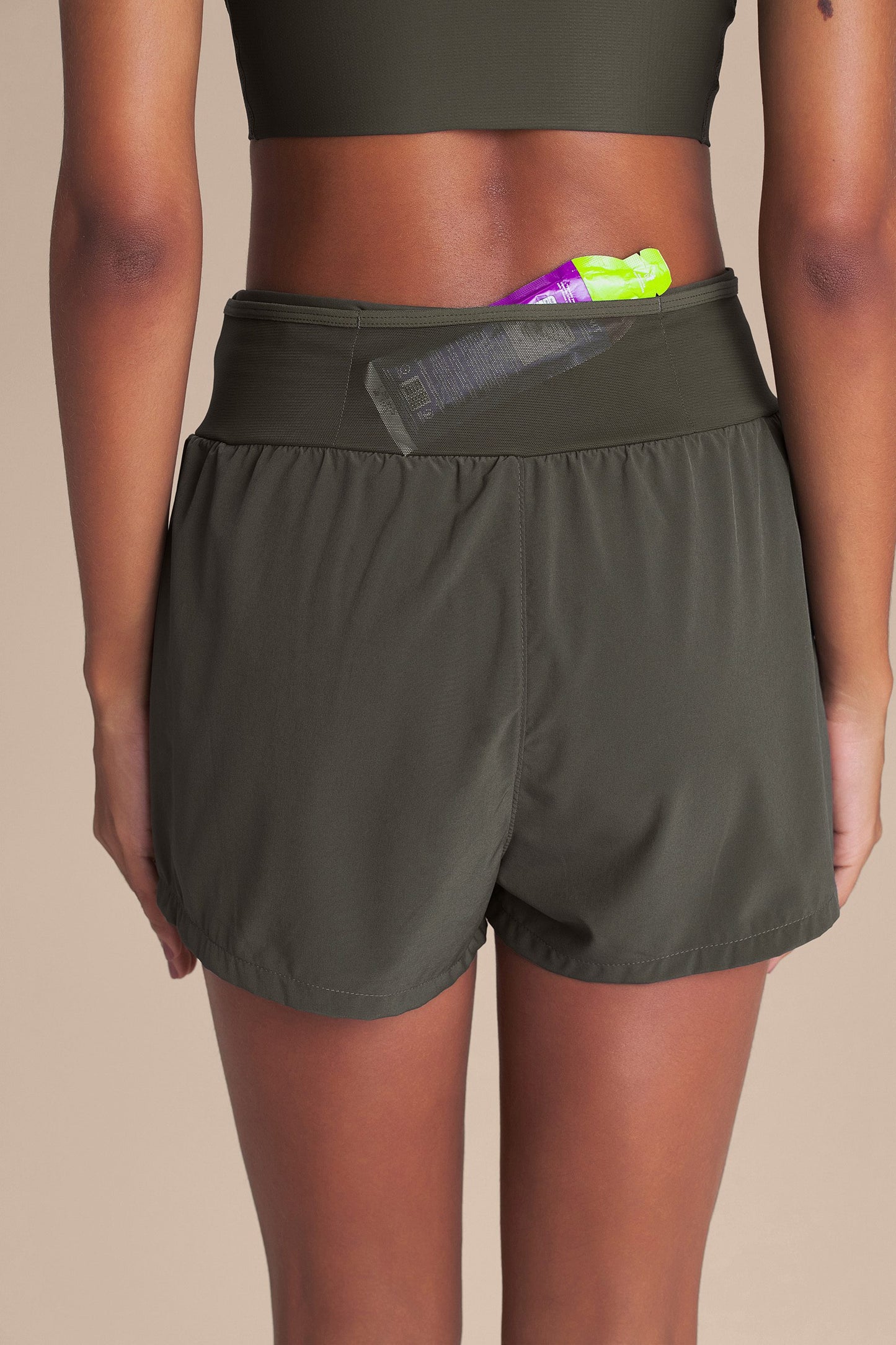 Six Pockets Pro Short