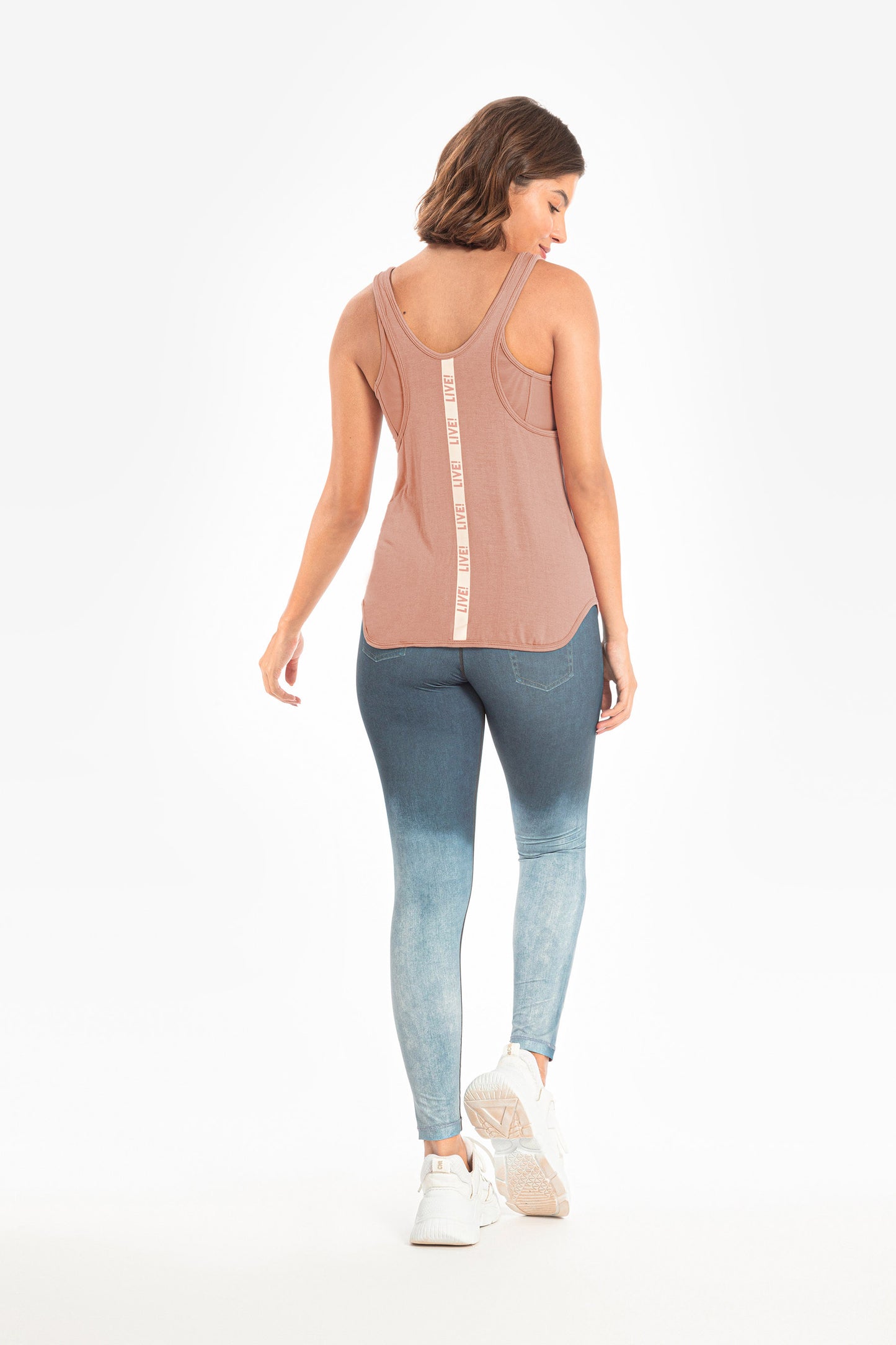 LIVE! Signature Tank