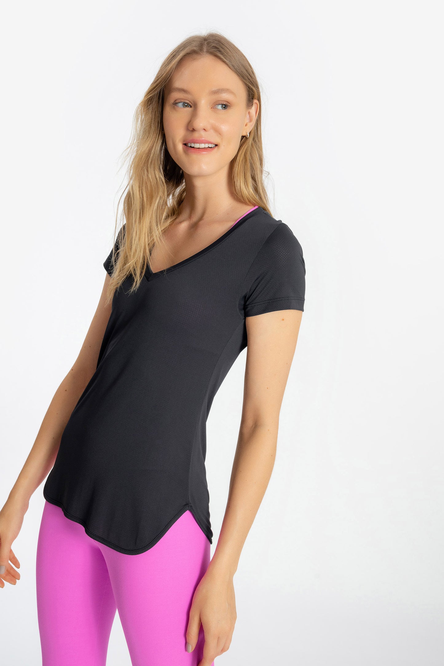 Essential Action V Blouse