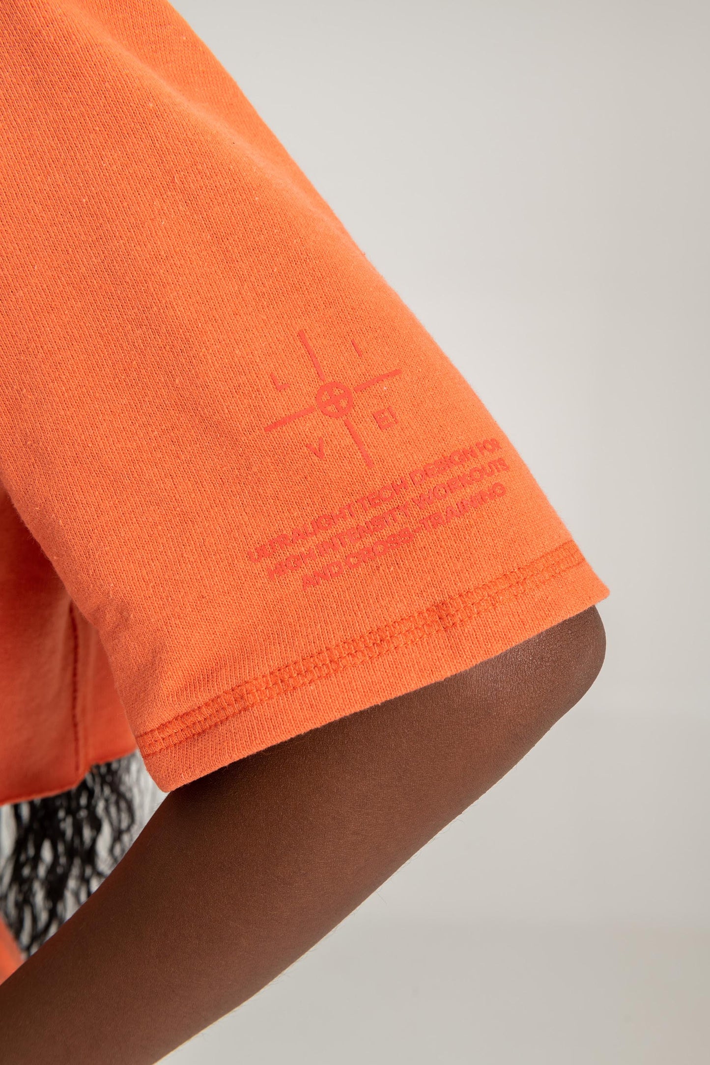 Chill Cropped T-Shirt
