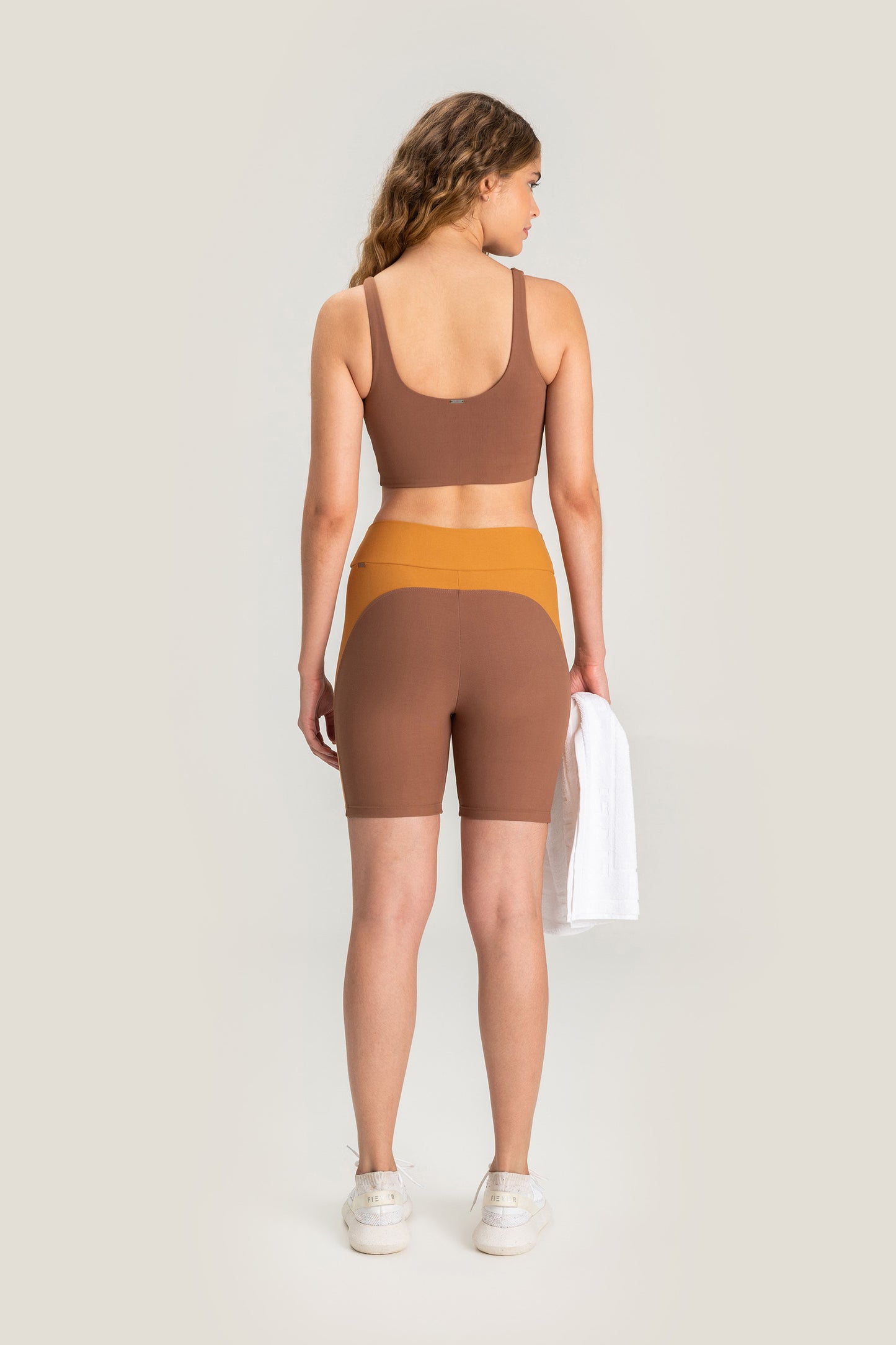 Essential Color Hype Top