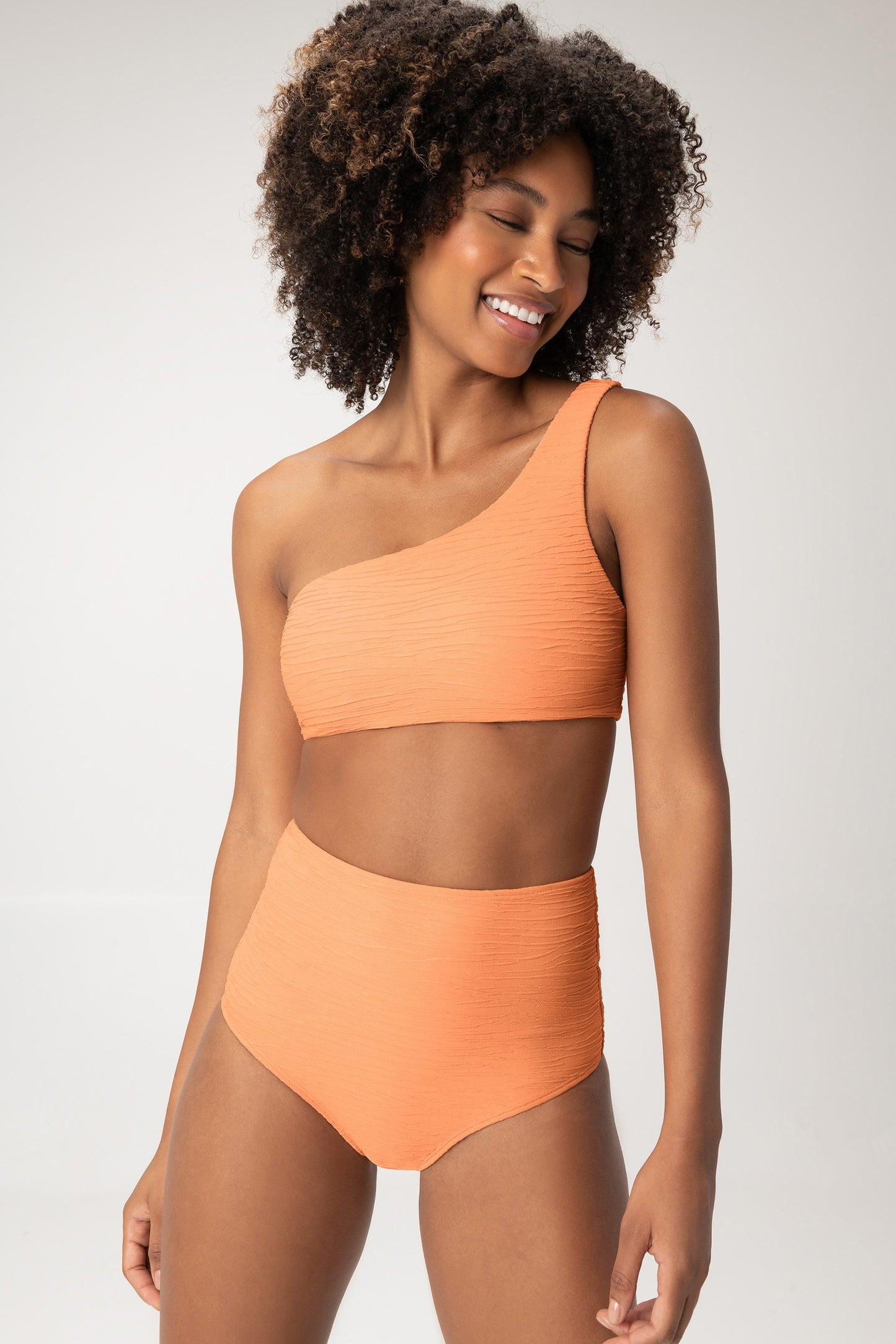 Flip Slim Hot Pant