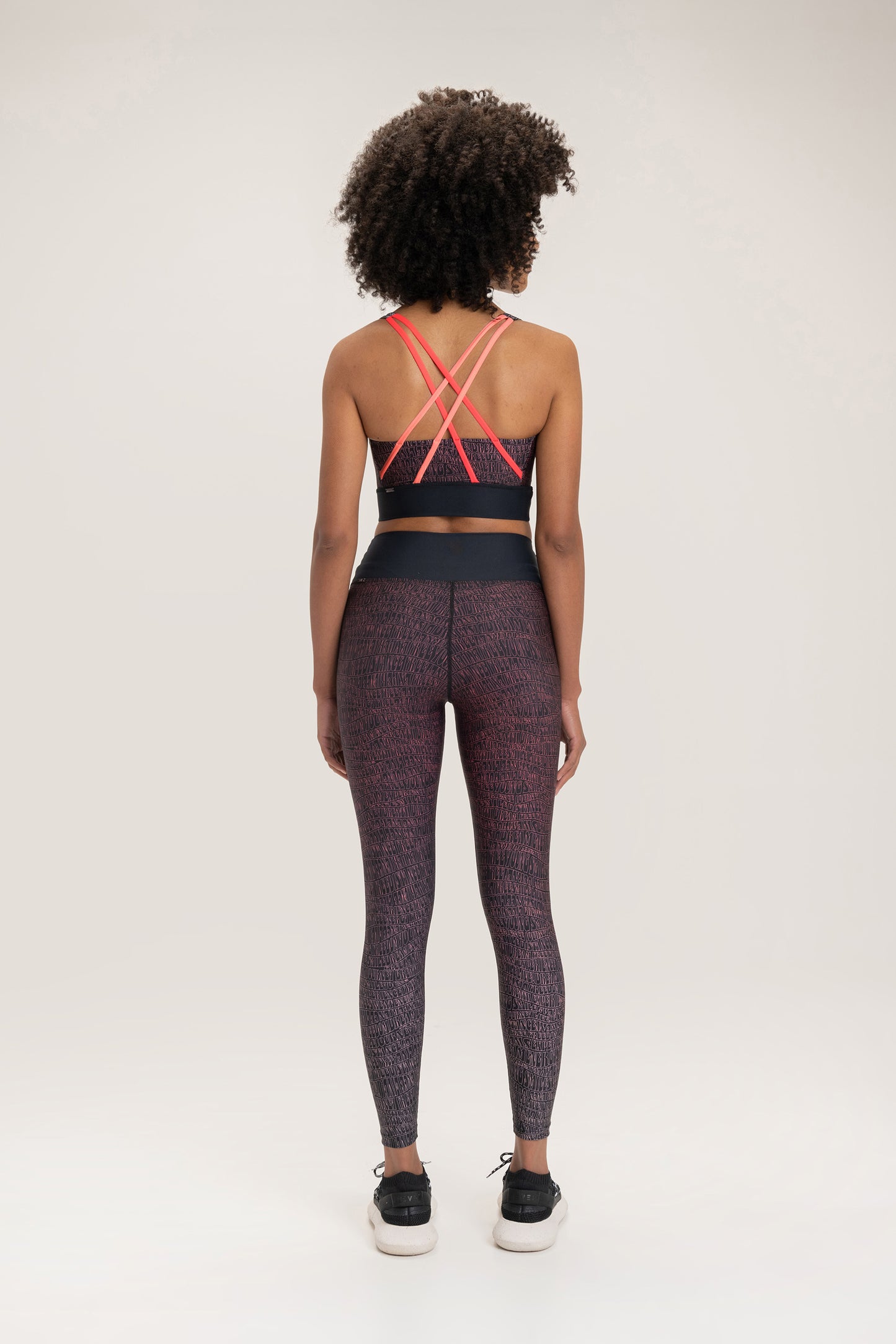 Phygital Leggings