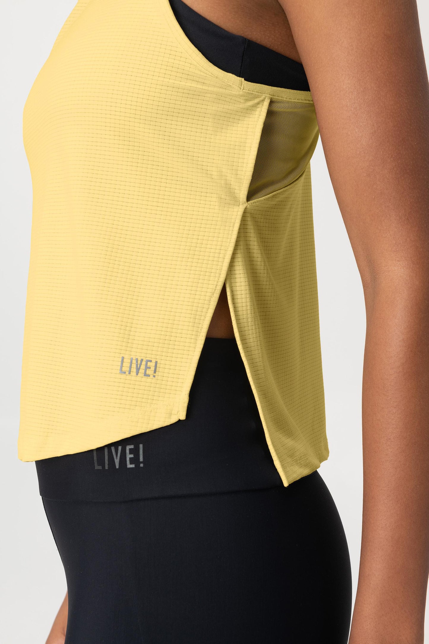 Air Move T-Shirt