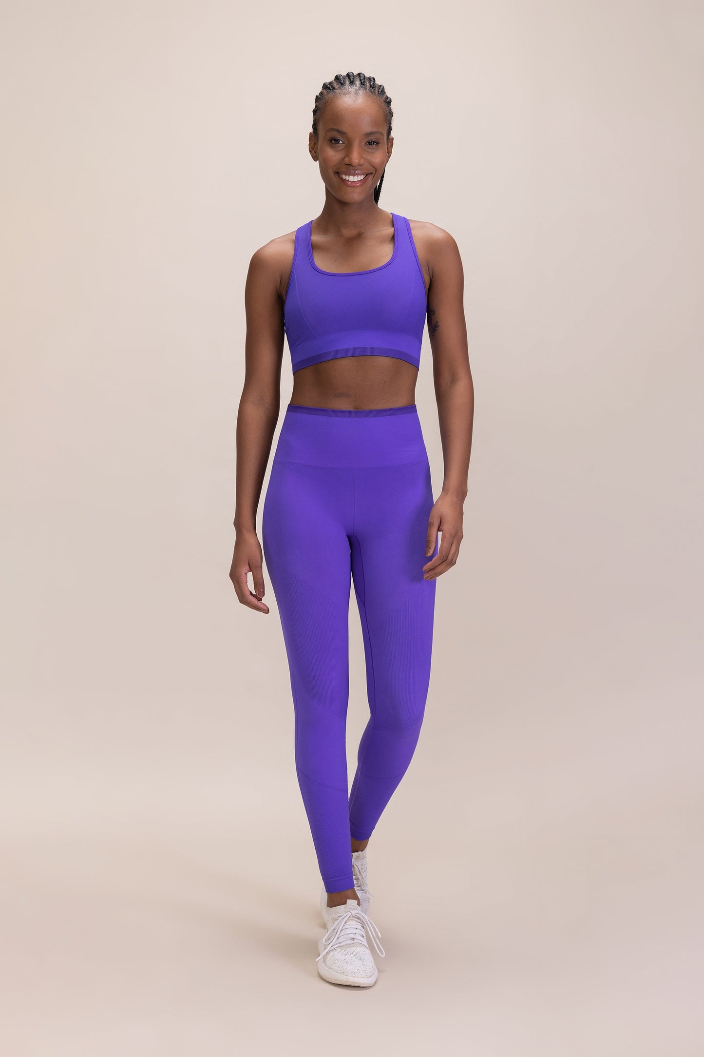 Seamless Contour Sports Bra