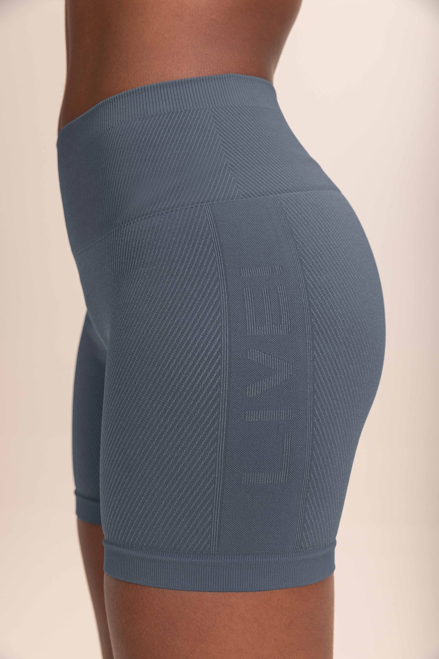 LIVE! Seamless Shorts